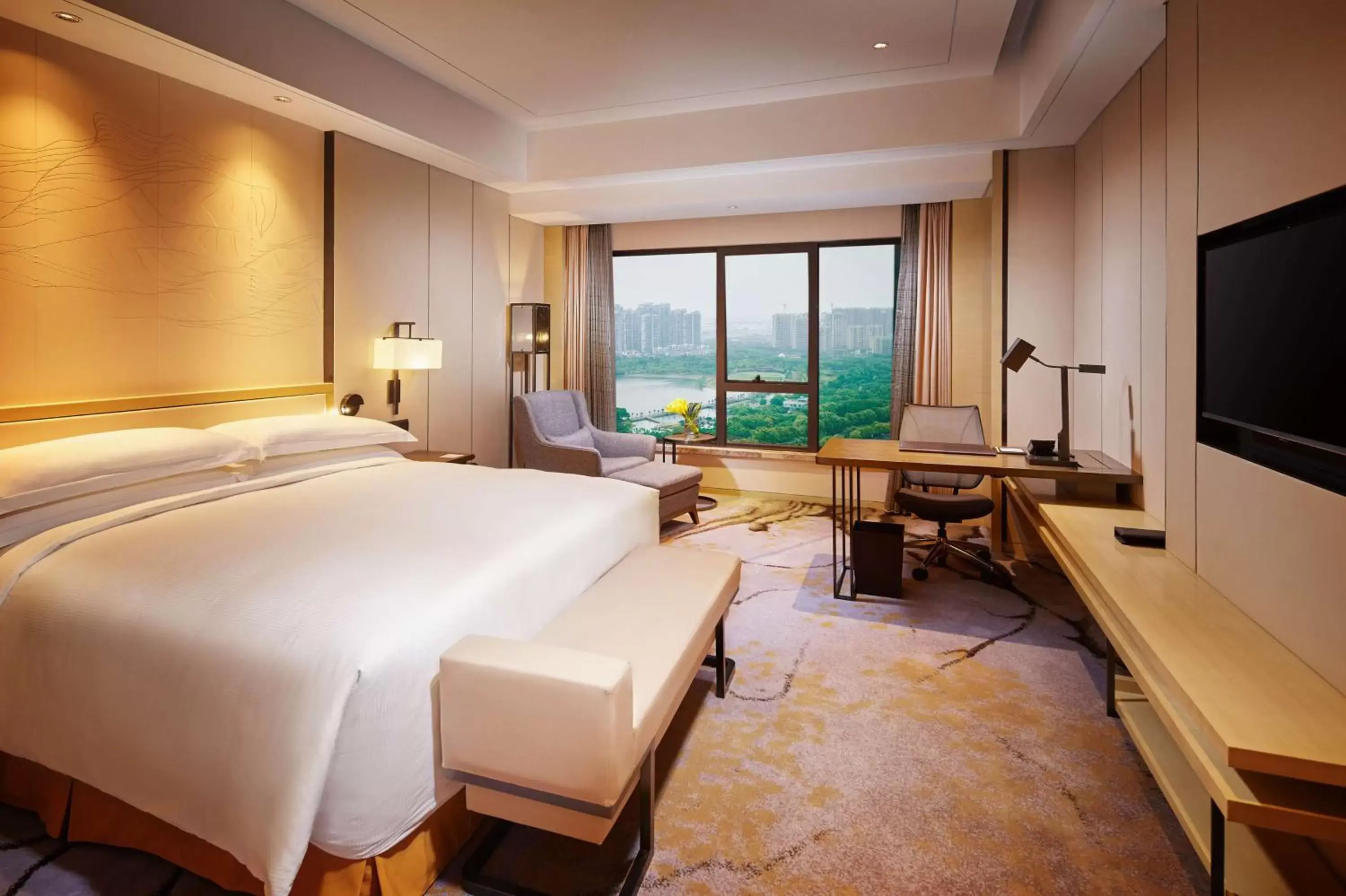 King Guest Room in Hilton Suzhou King Guest Room in Hilton Suzhou