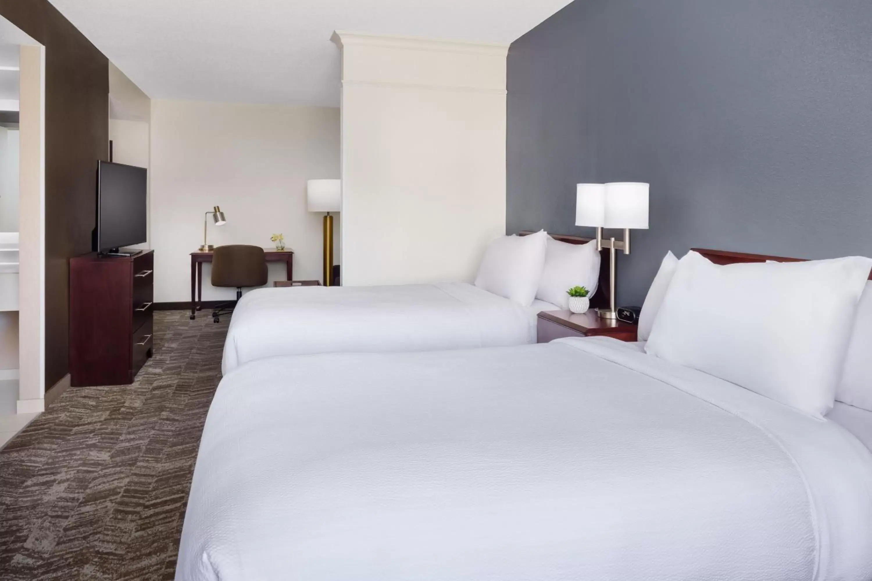 Bedroom, Bed in SpringHill Suites Manchester-Boston Regional Airport