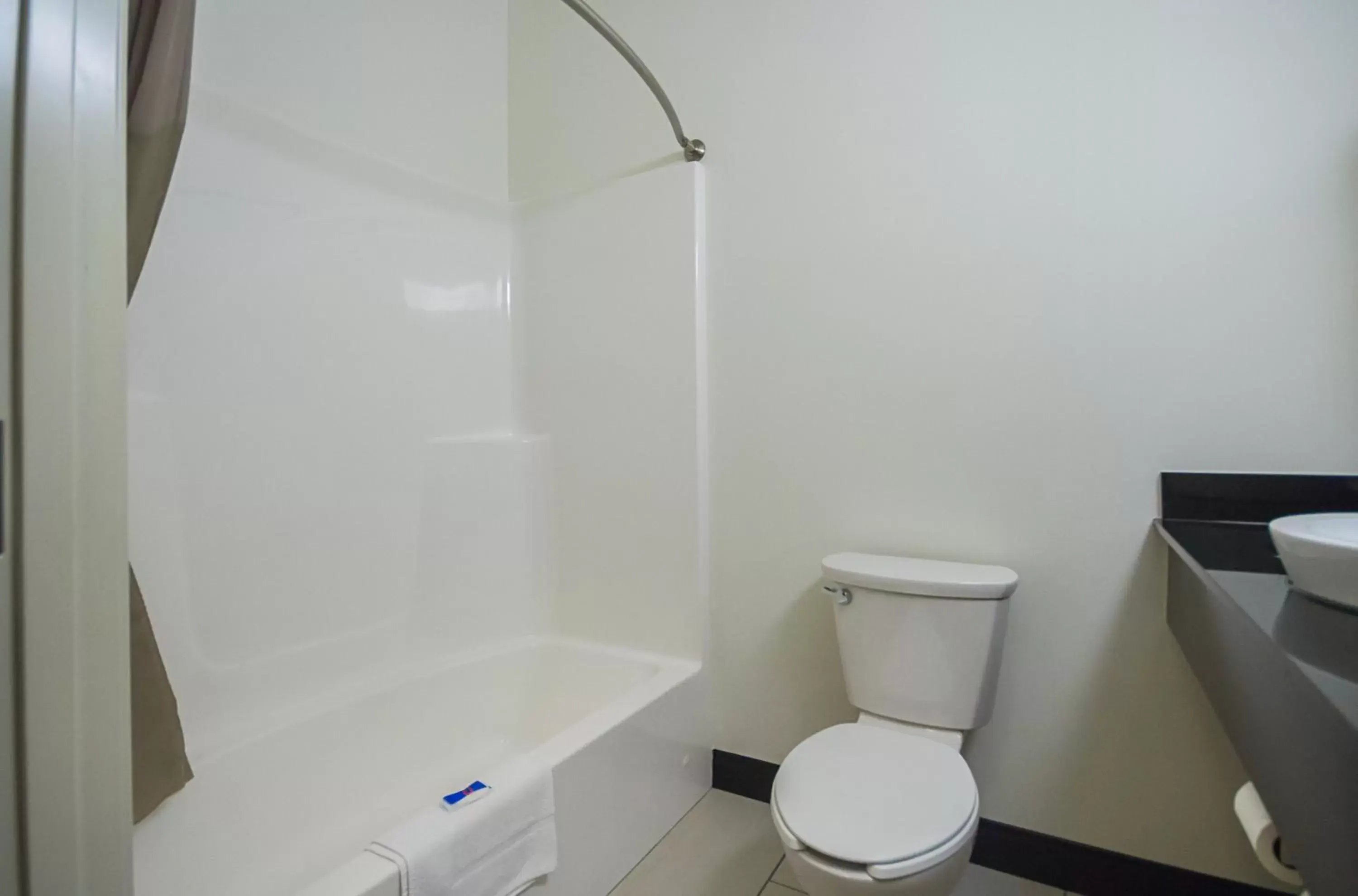 Bathroom in Motel 6-South Bend, IN - Mishawaka