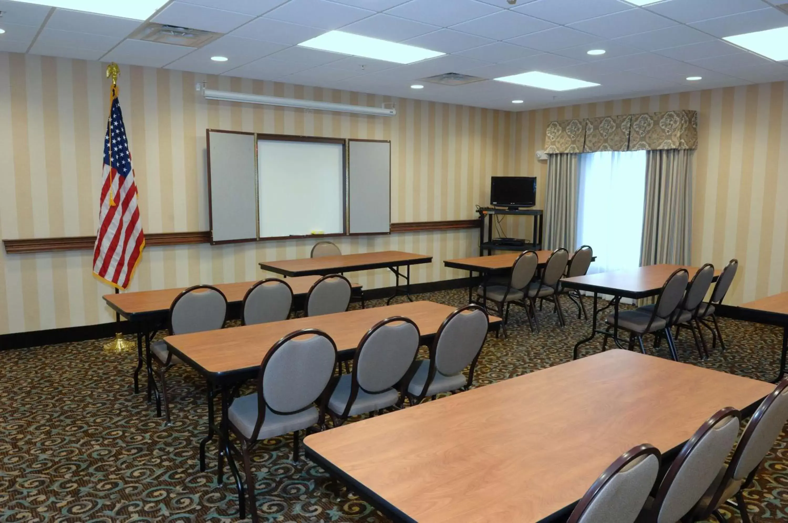 Meeting/conference room in Hampton Inn Watertown