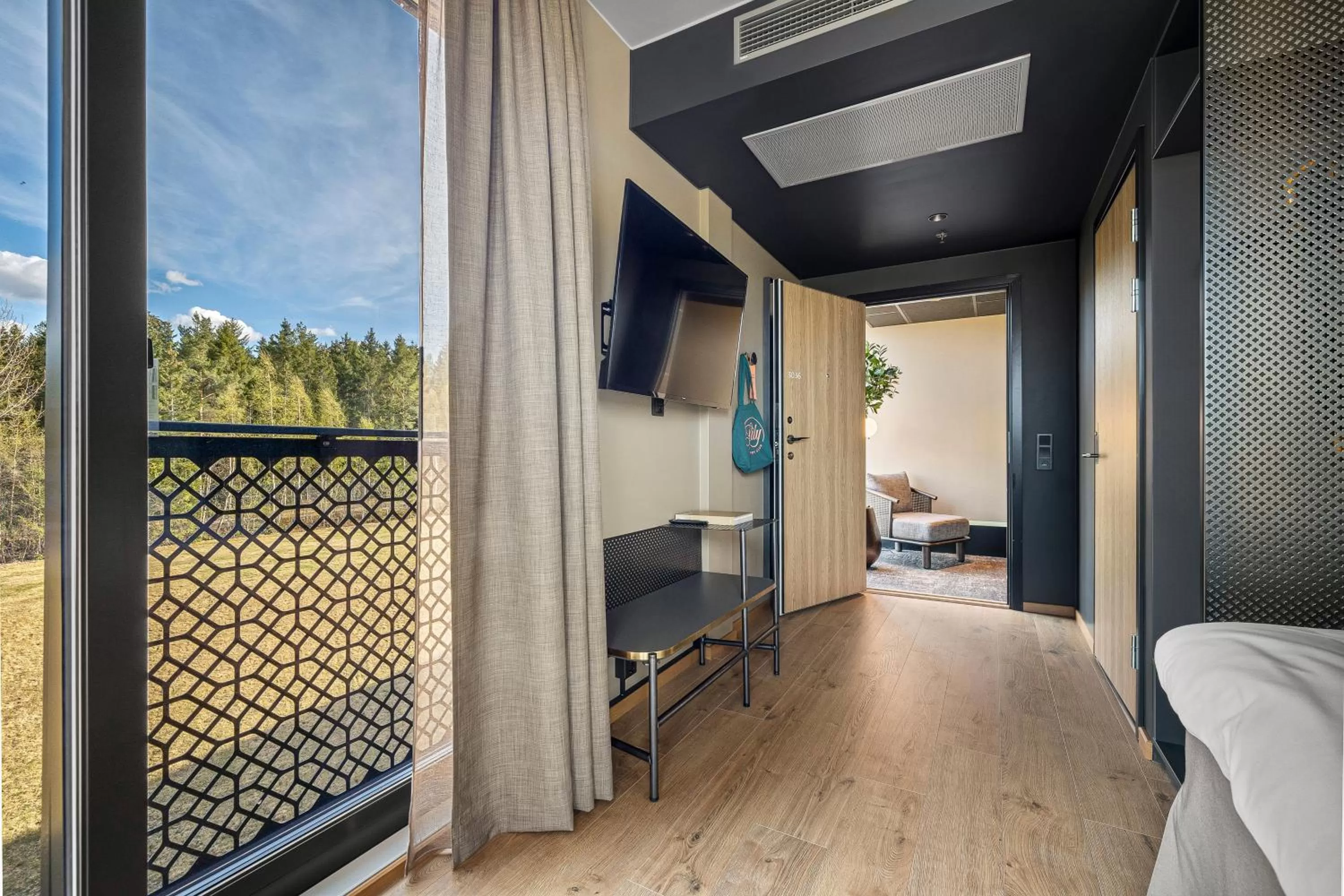 Bed in Lily Country Club