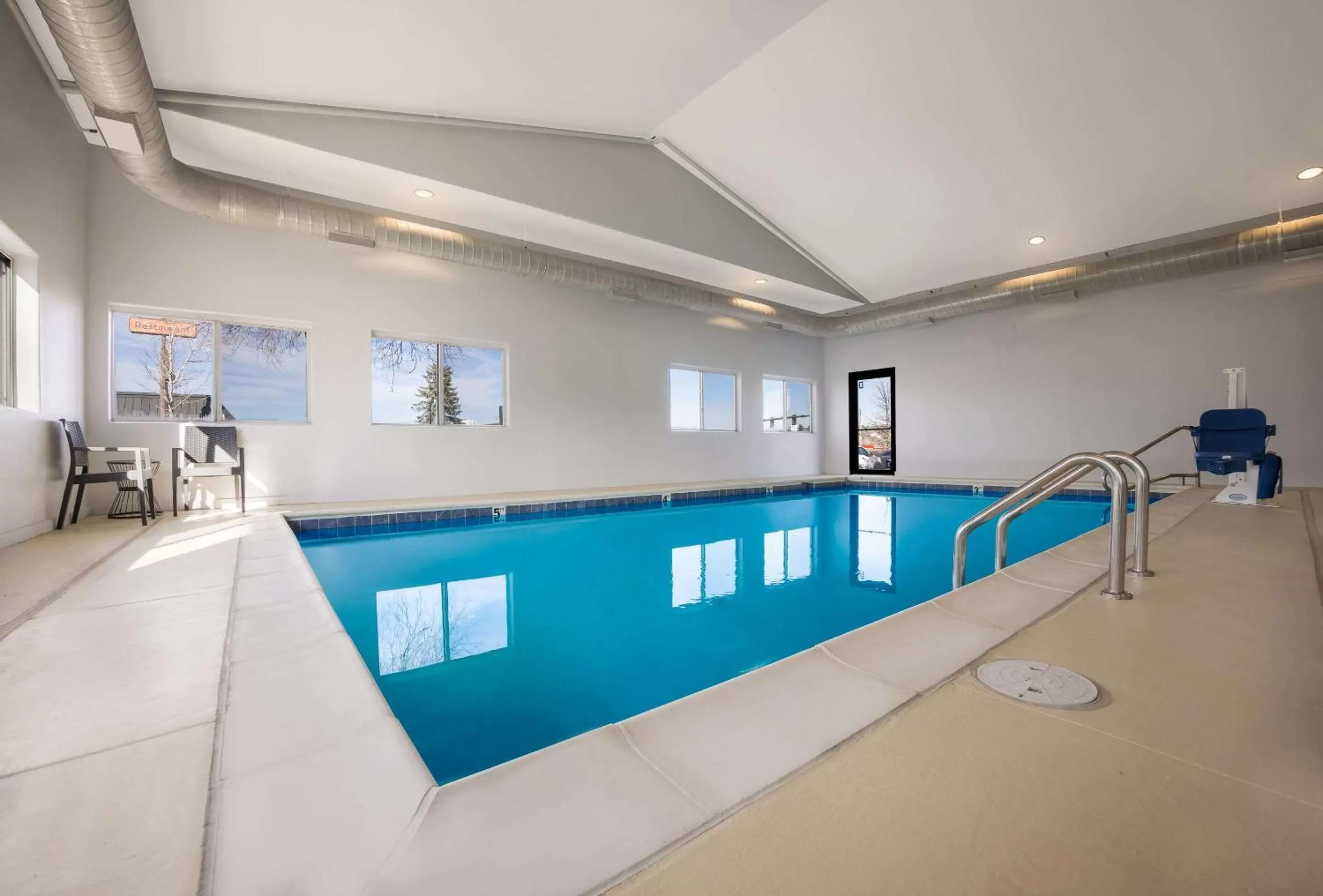 Swimming Pool in Quality Inn & Suites Castle Rock SW Denver
