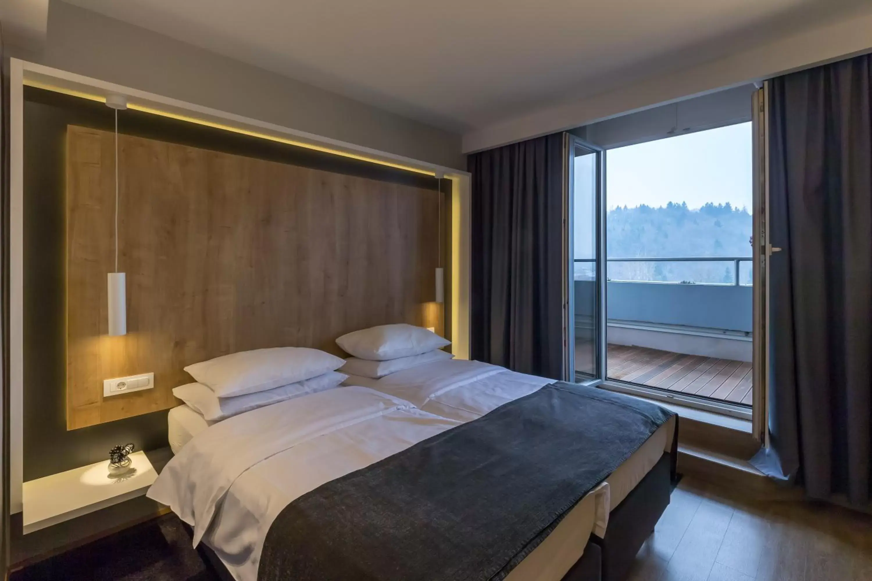 Bedroom, Bed in M Hotel