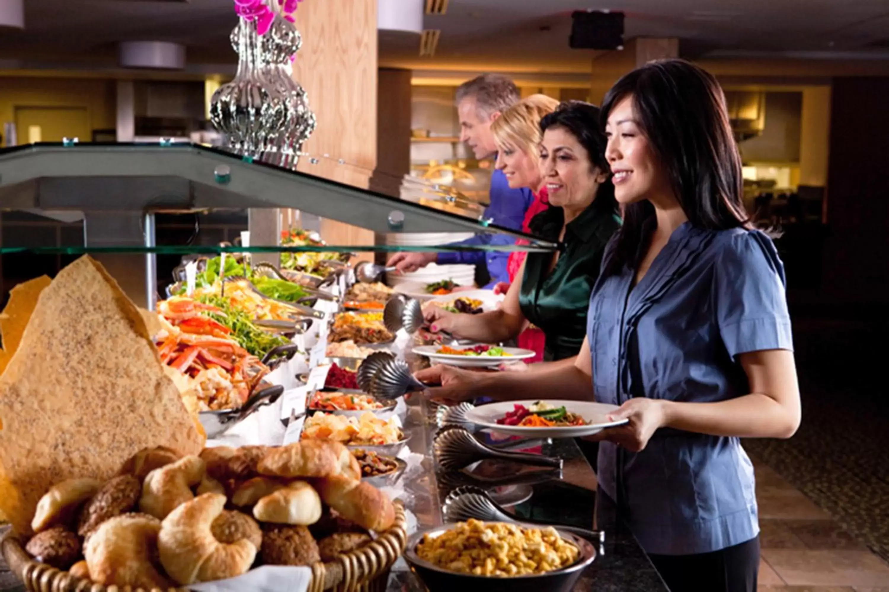 Restaurant/places to eat in River Rock Casino Hotel Restaurant/places to eat in River Rock Casino Hotel