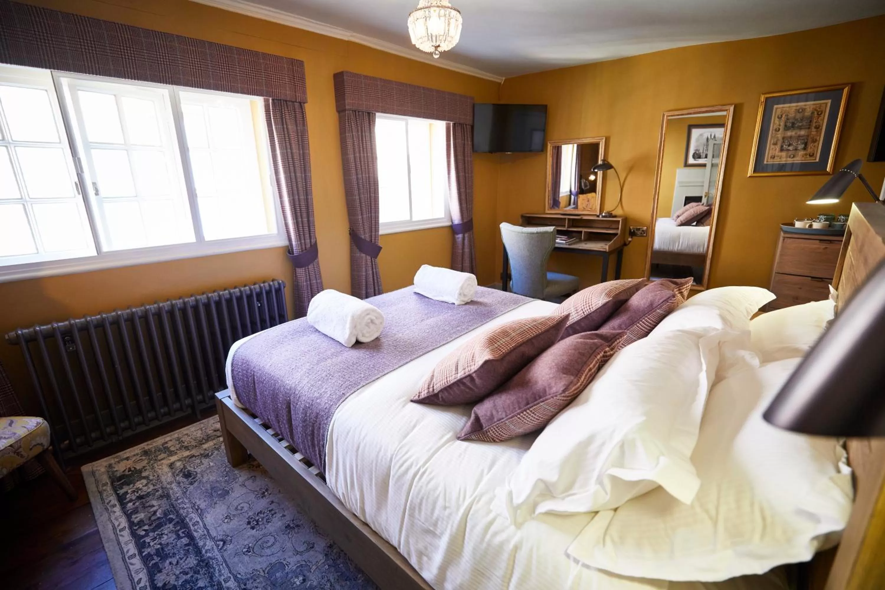 Photo of the whole room, Bed in Wykeham Arms