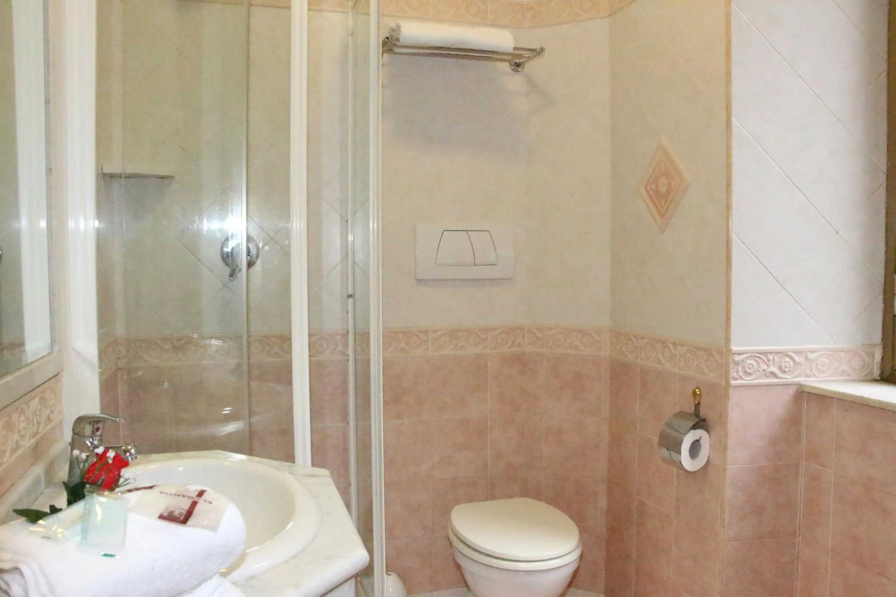 Bathroom in Hotel Mirage