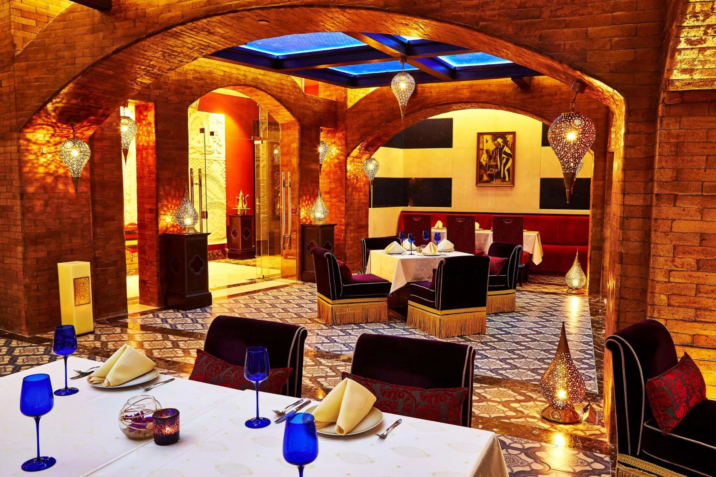 Restaurant/places to eat in Royal Maxim Palace Kempinski Cairo