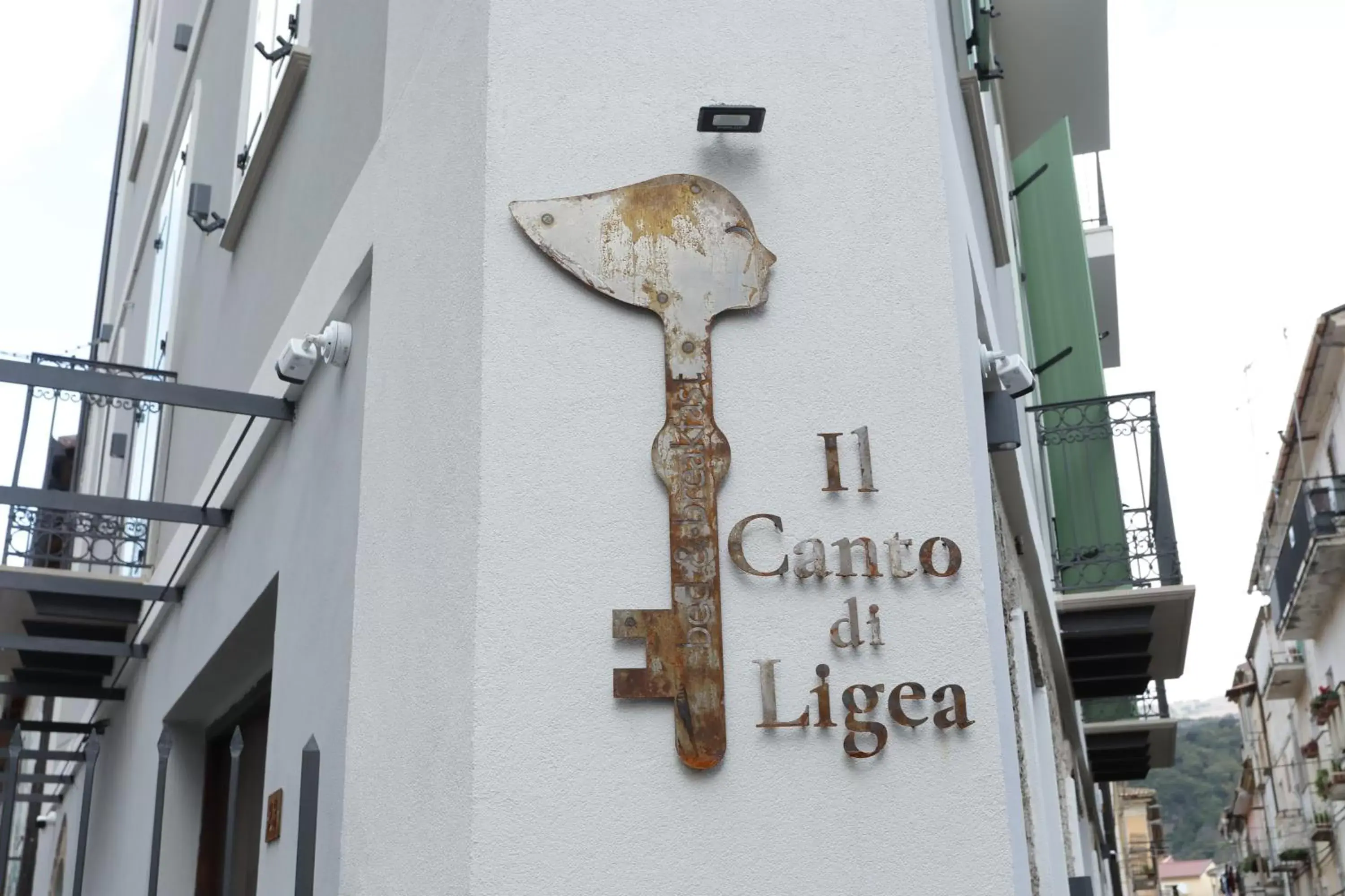 Property building in Il Canto di Ligea