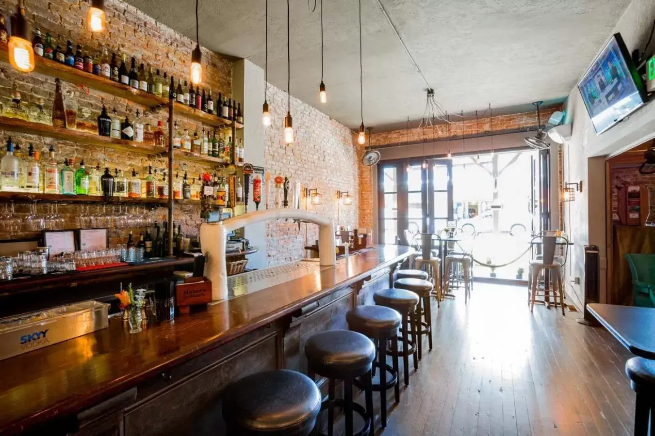 Lounge or bar in Hotel Sutter Lounge or bar in Hotel Sutter