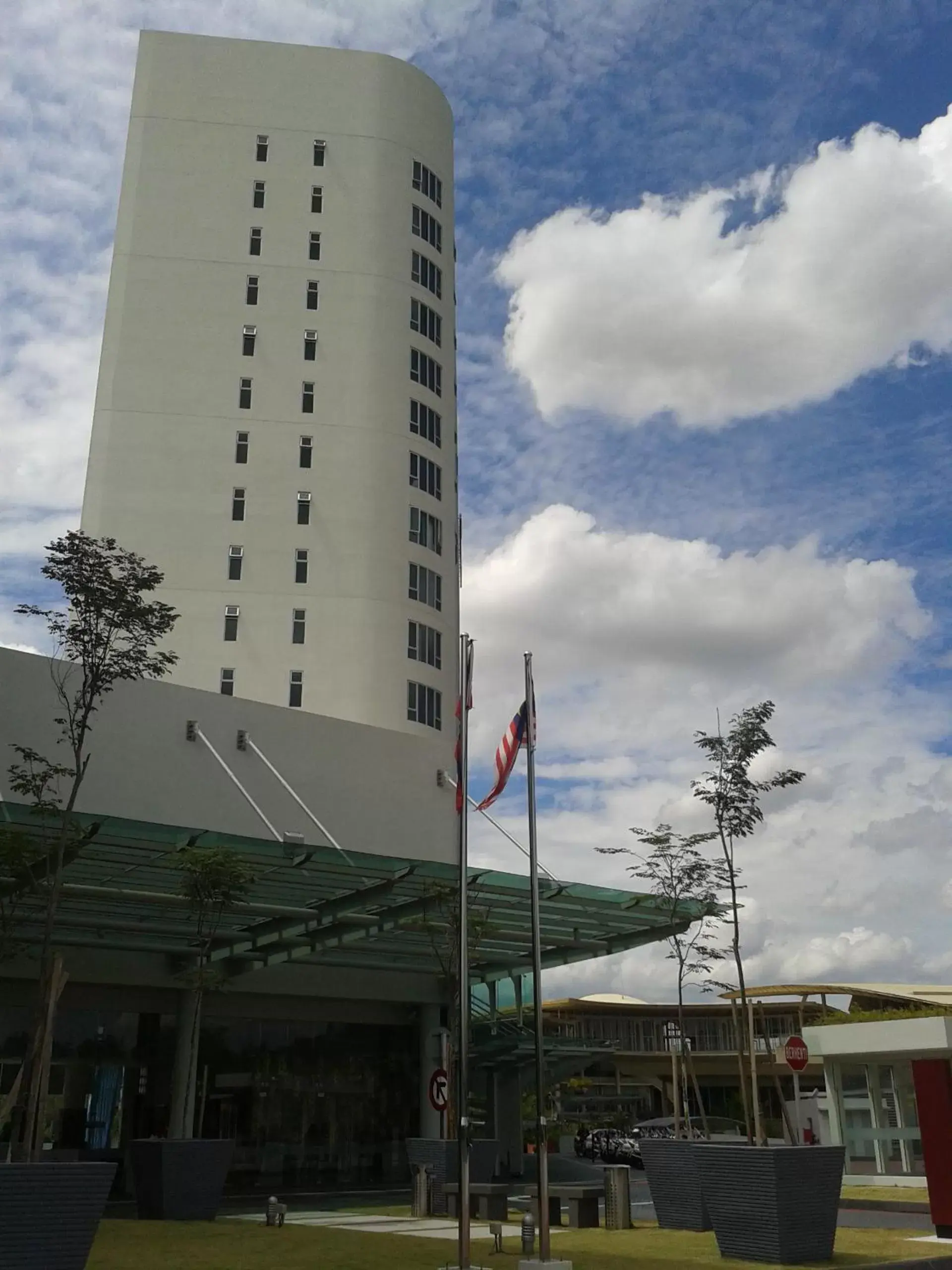 Facade/entrance, Property Building in The Everly Putrajaya