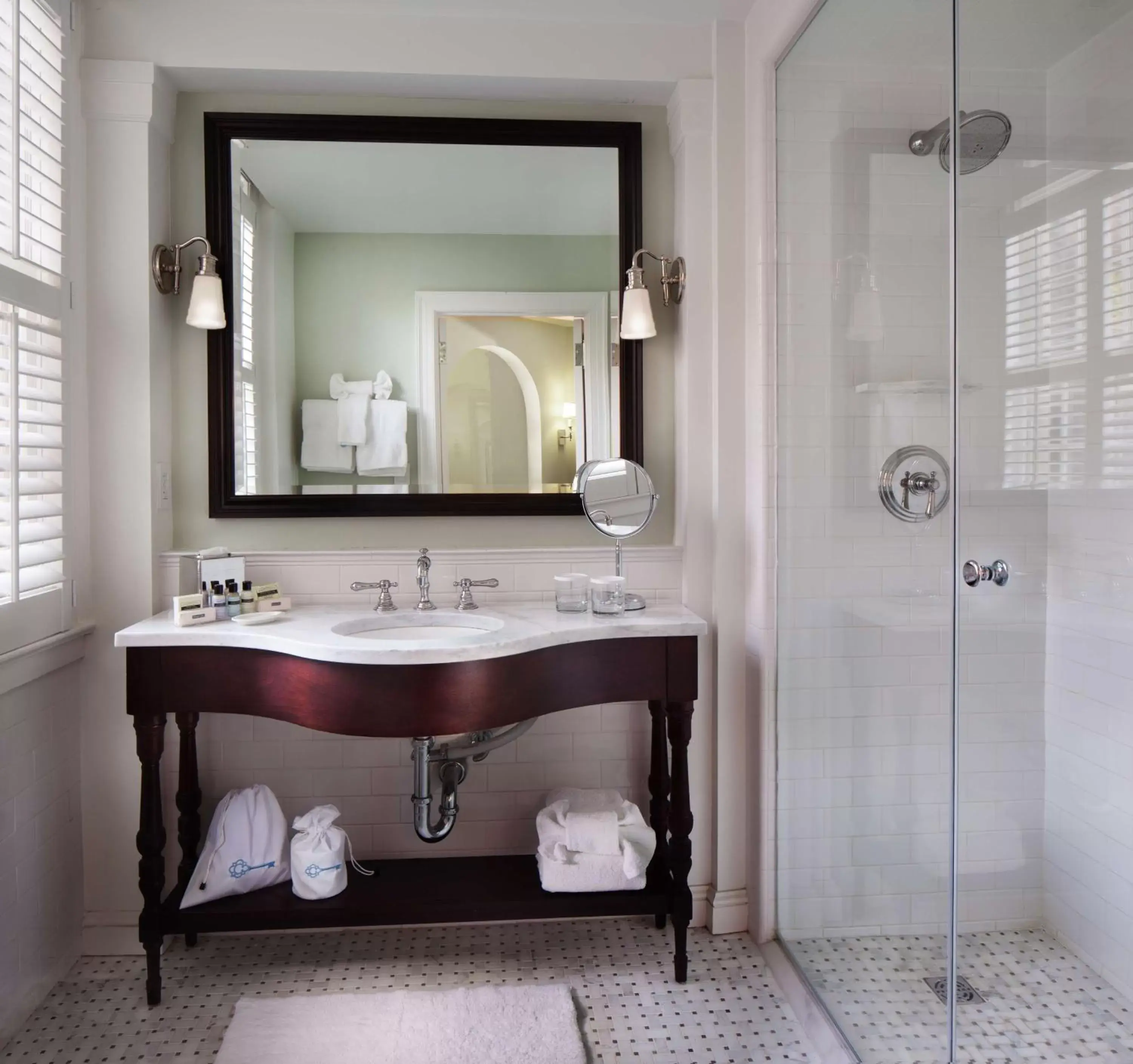Bathroom in The Carolina Inn, a Destination by Hyatt Hotel