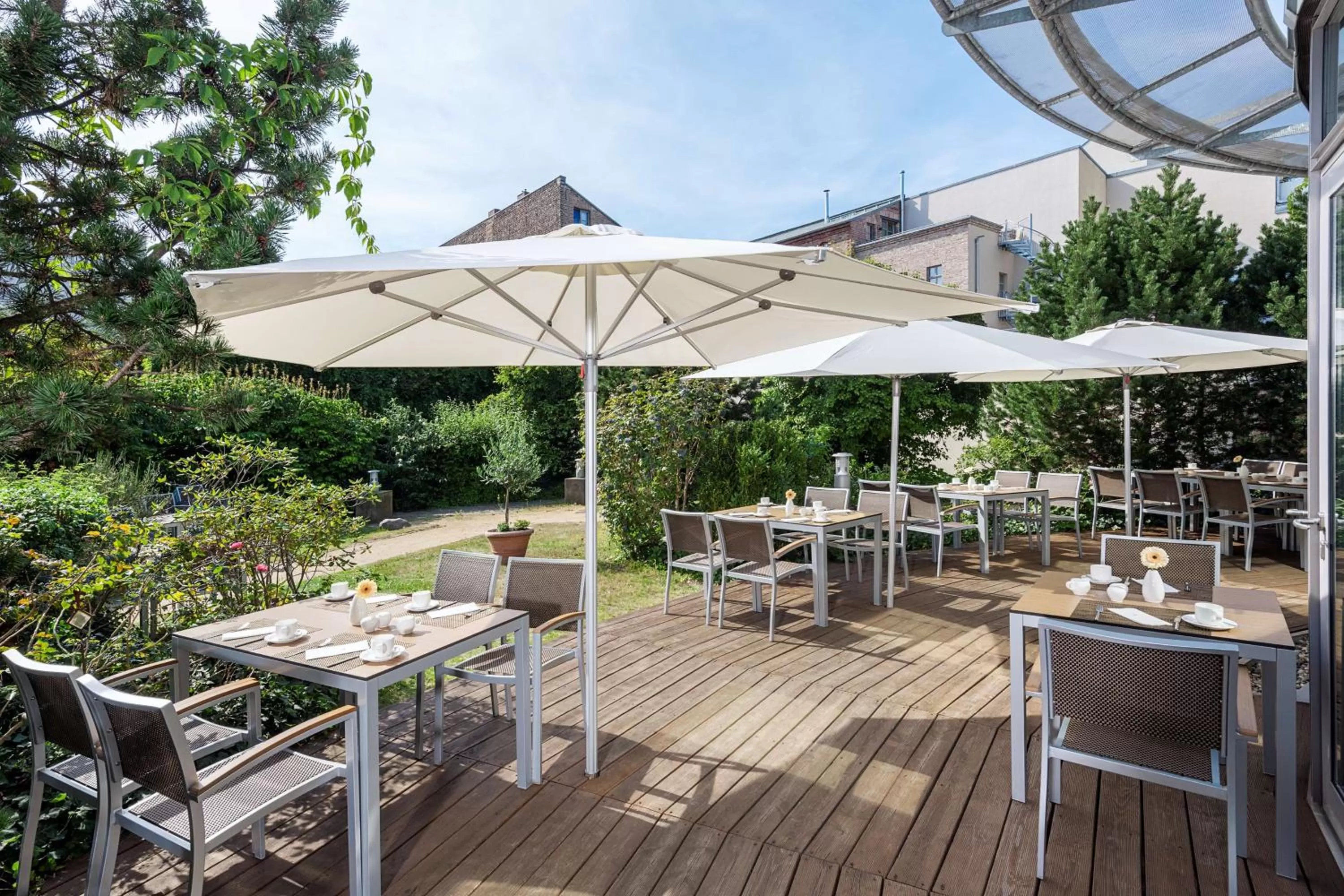 Patio, Restaurant/Places to Eat in NH Potsdam