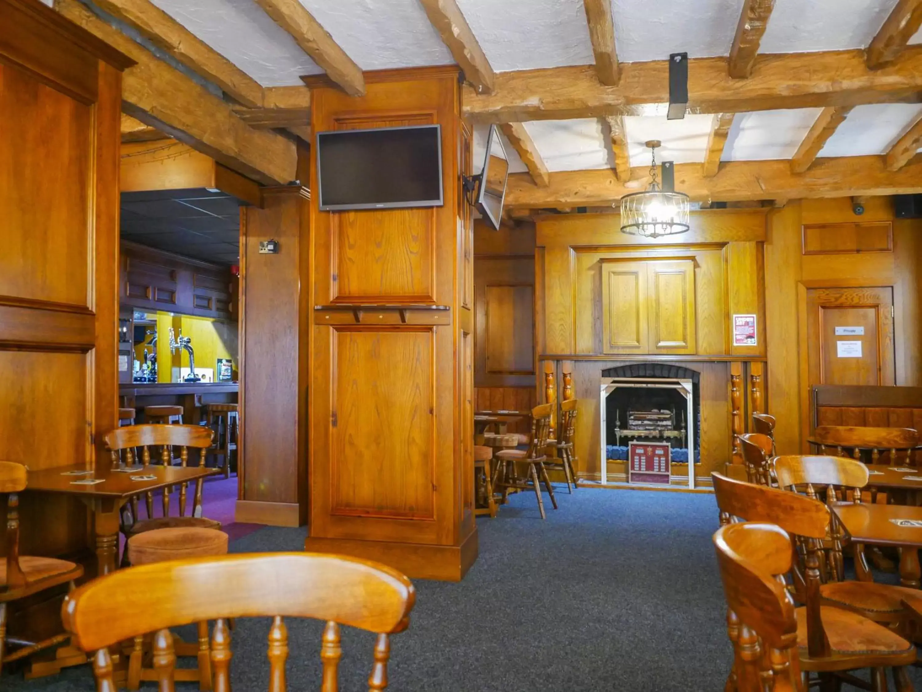 Lounge/Bar in Crown & Anchor Inn