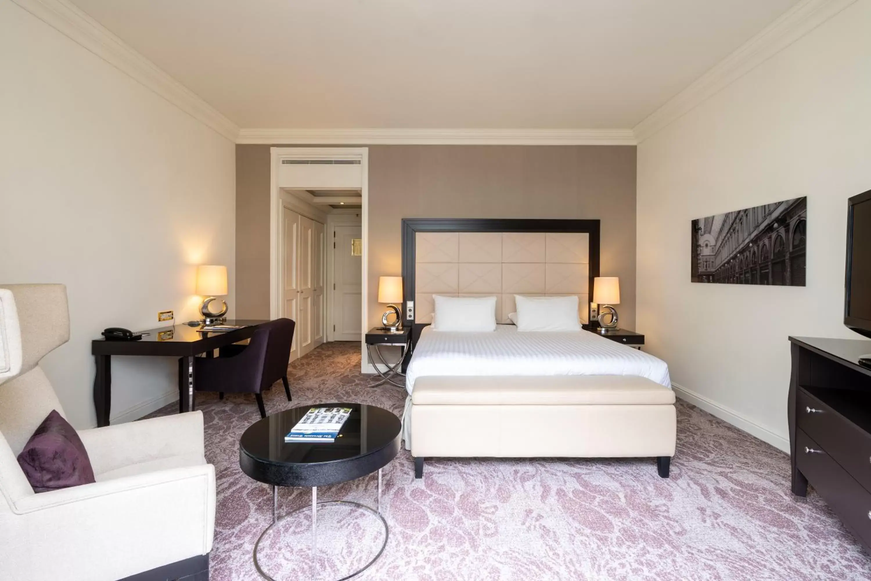 Superior Room in Steigenberger Icon Wiltcher's Superior Room in Steigenberger Icon Wiltcher's