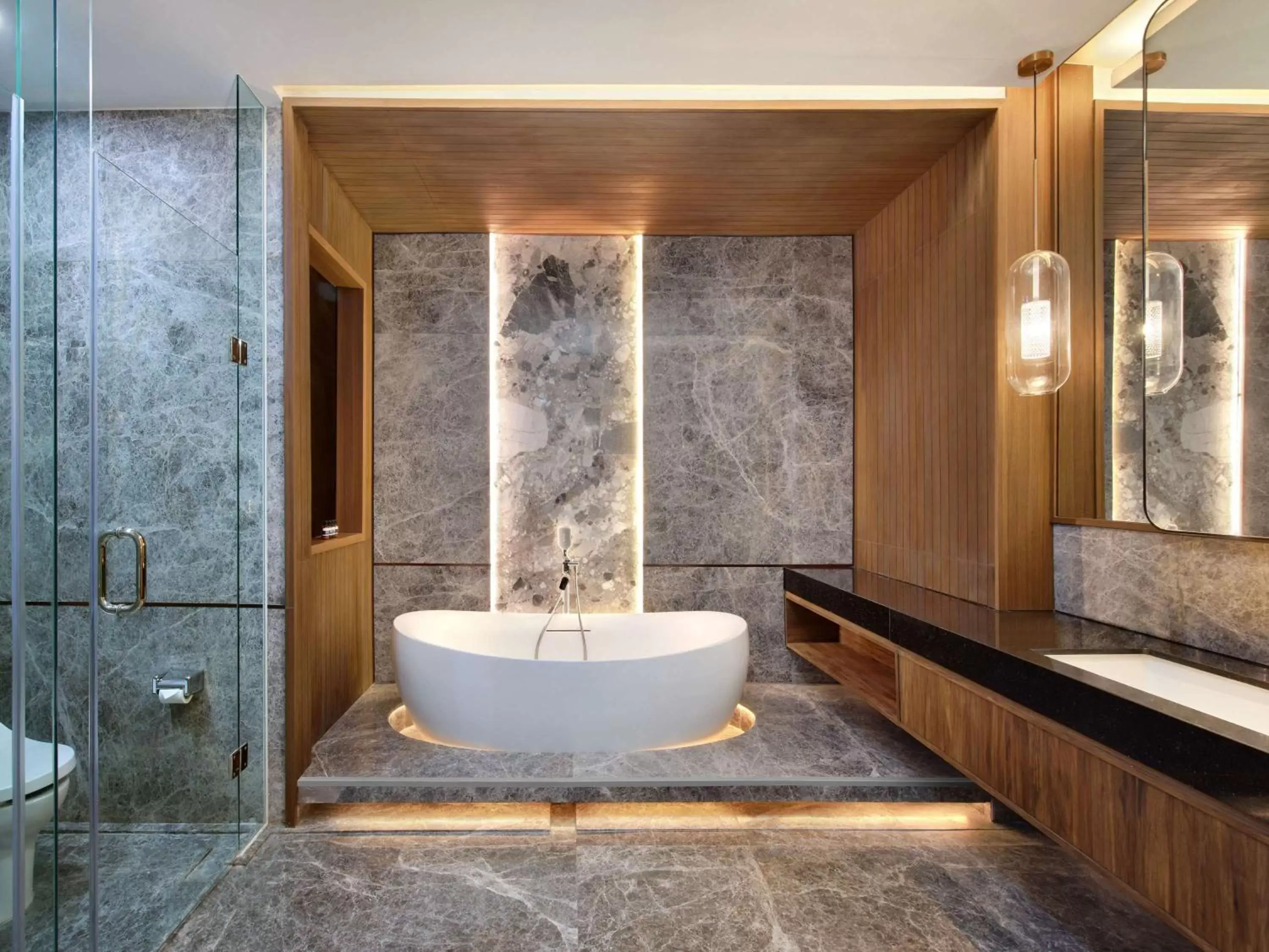 Bathroom in Mercure Pangkalan Bun Bathroom in Mercure Pangkalan Bun