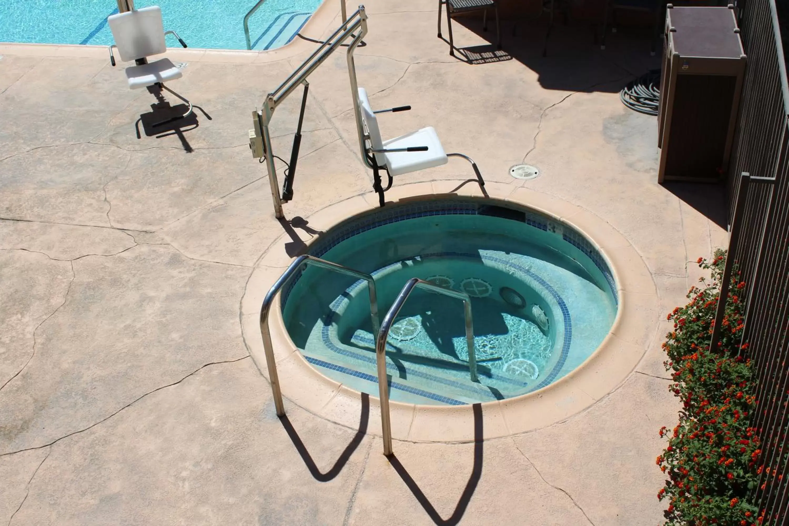 Property building in Cajon Pass Inn Property building in Cajon Pass Inn