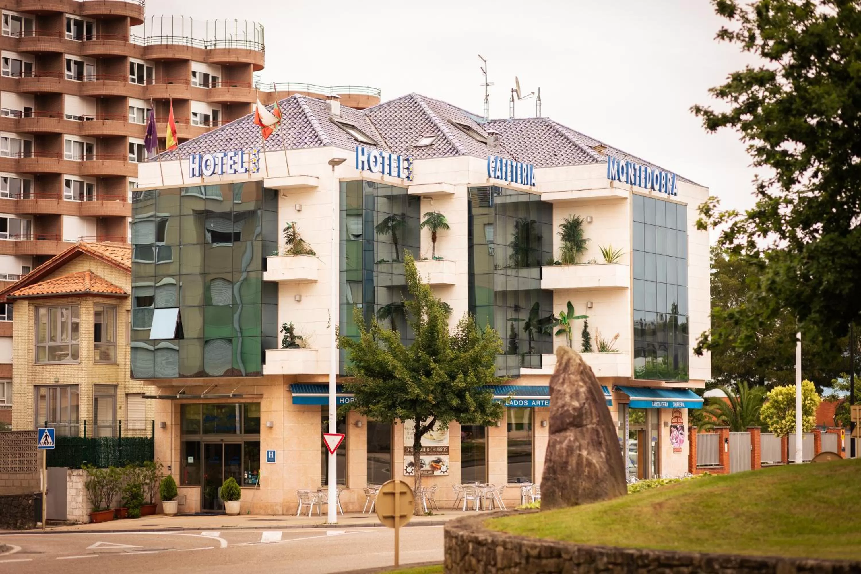 Property building in Hotel Montedobra