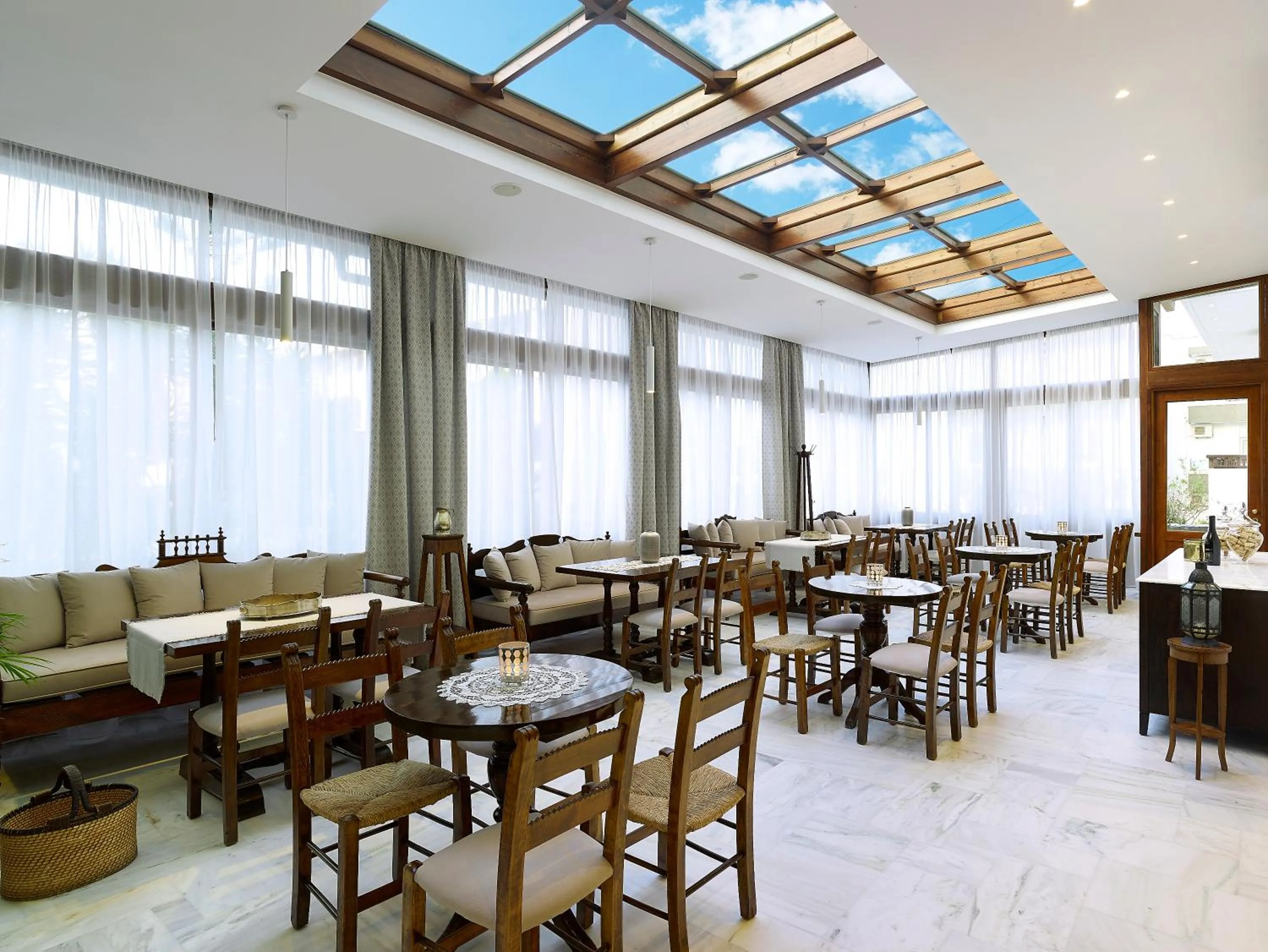 Restaurant/places to eat in Albatros Spa & Resort Hotel