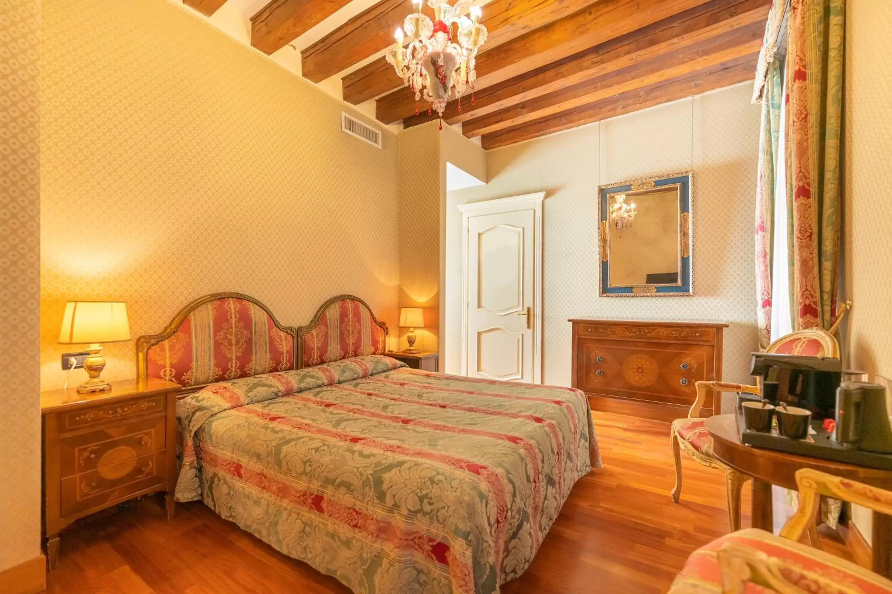 Comfort Double Room in Cà Valeri Comfort Double Room in Cà Valeri