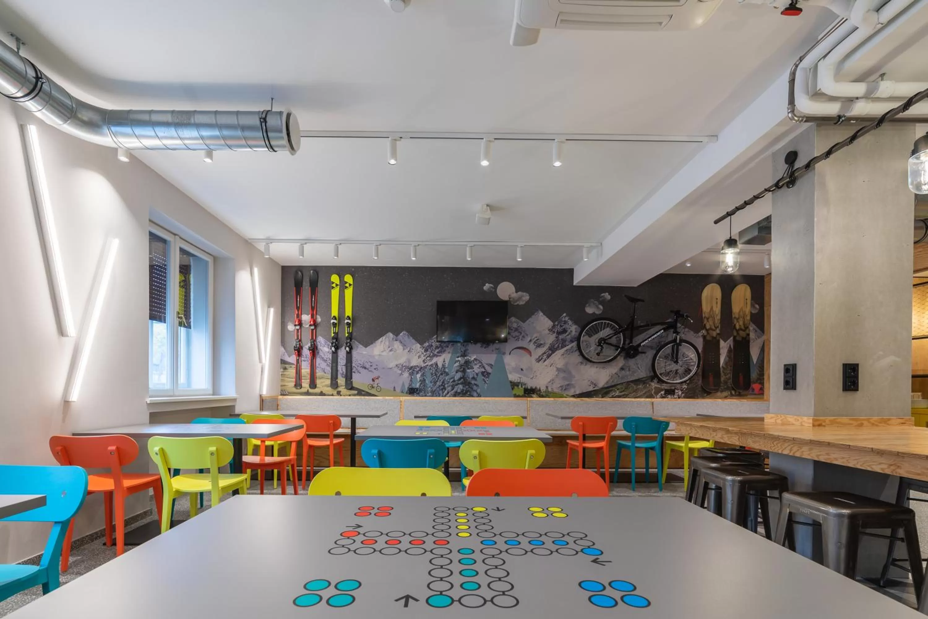 Breakfast in MEININGER Hotel Innsbruck Zentrum