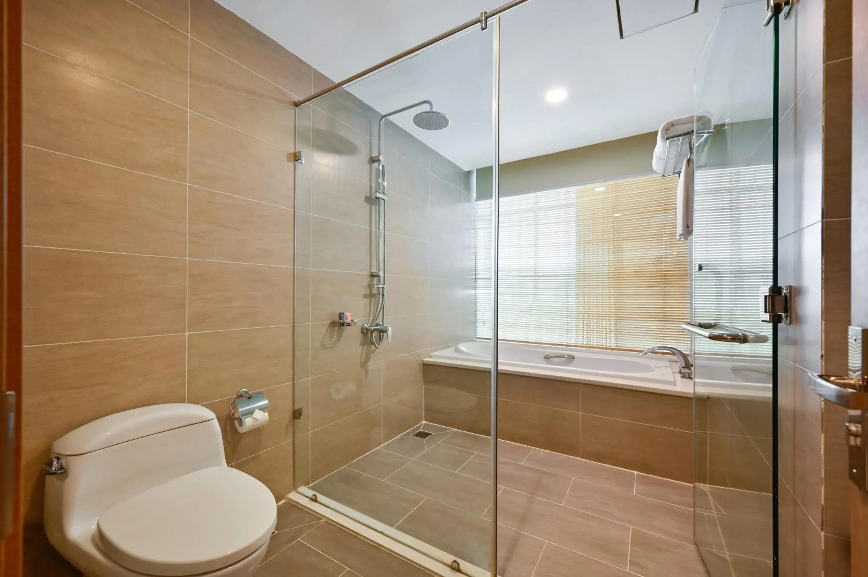 Bathroom in Muong Thanh Grand Saigon Centre Hotel