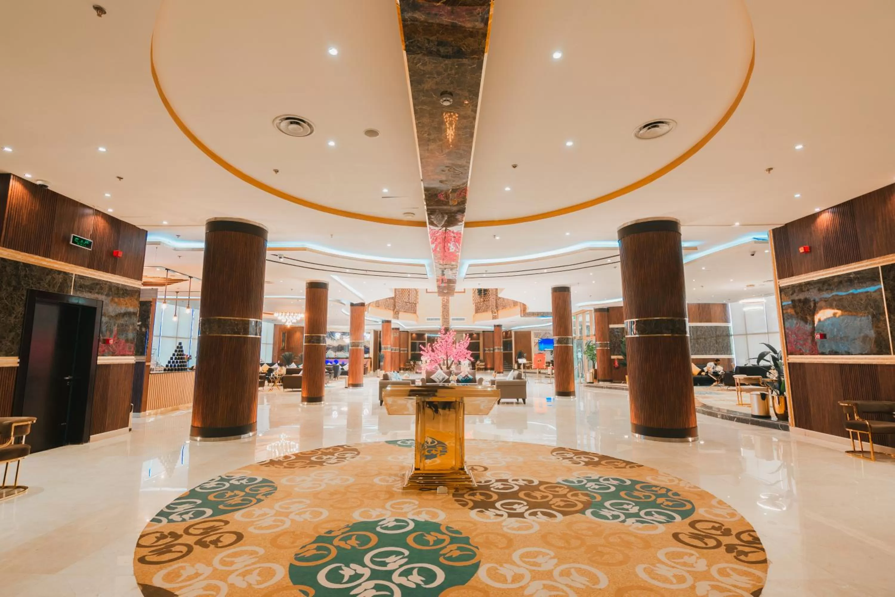 Lobby or reception in Golden Ship Hotel