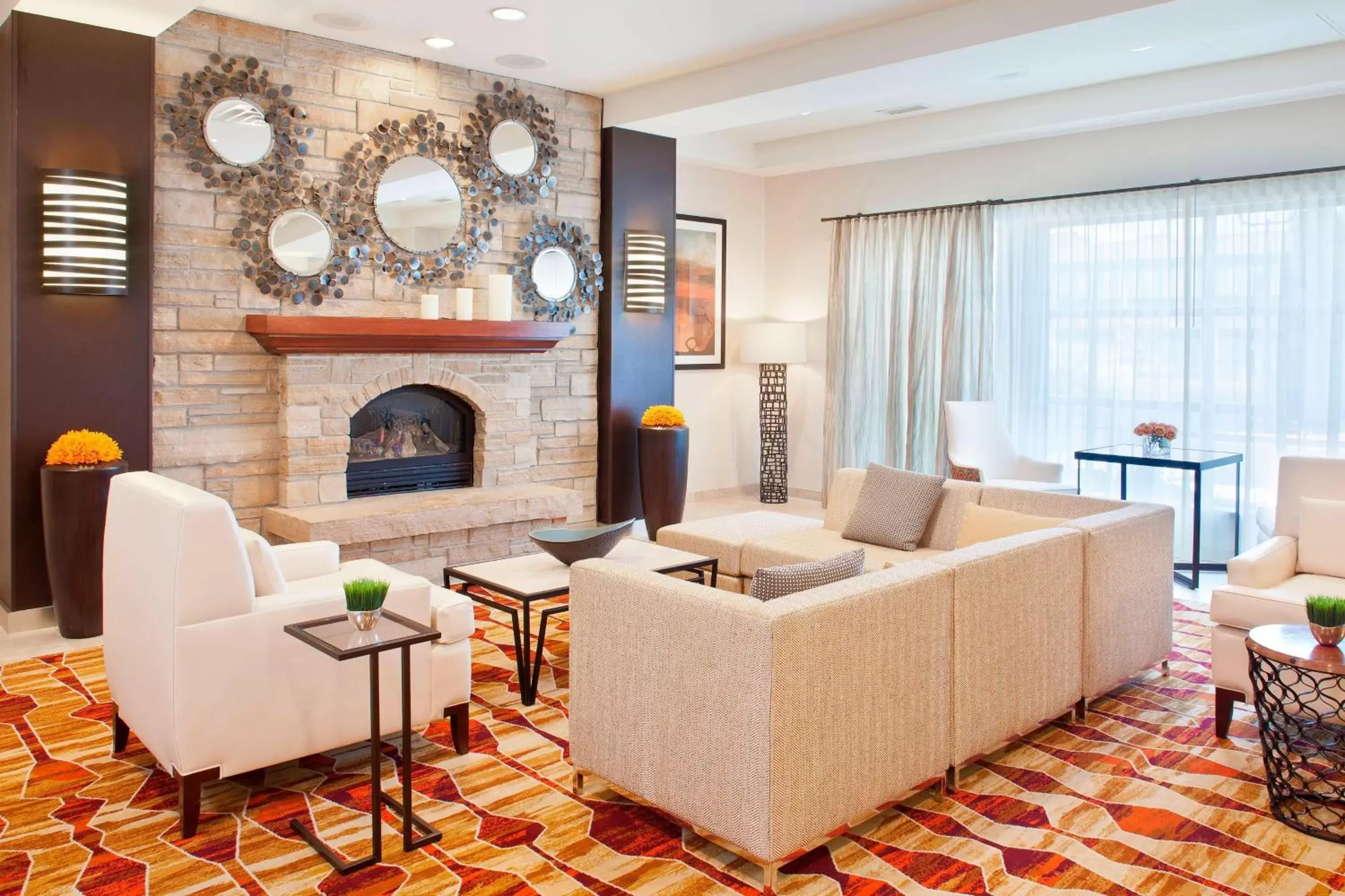 Lounge or bar, Seating Area in Courtyard by Marriott Pueblo