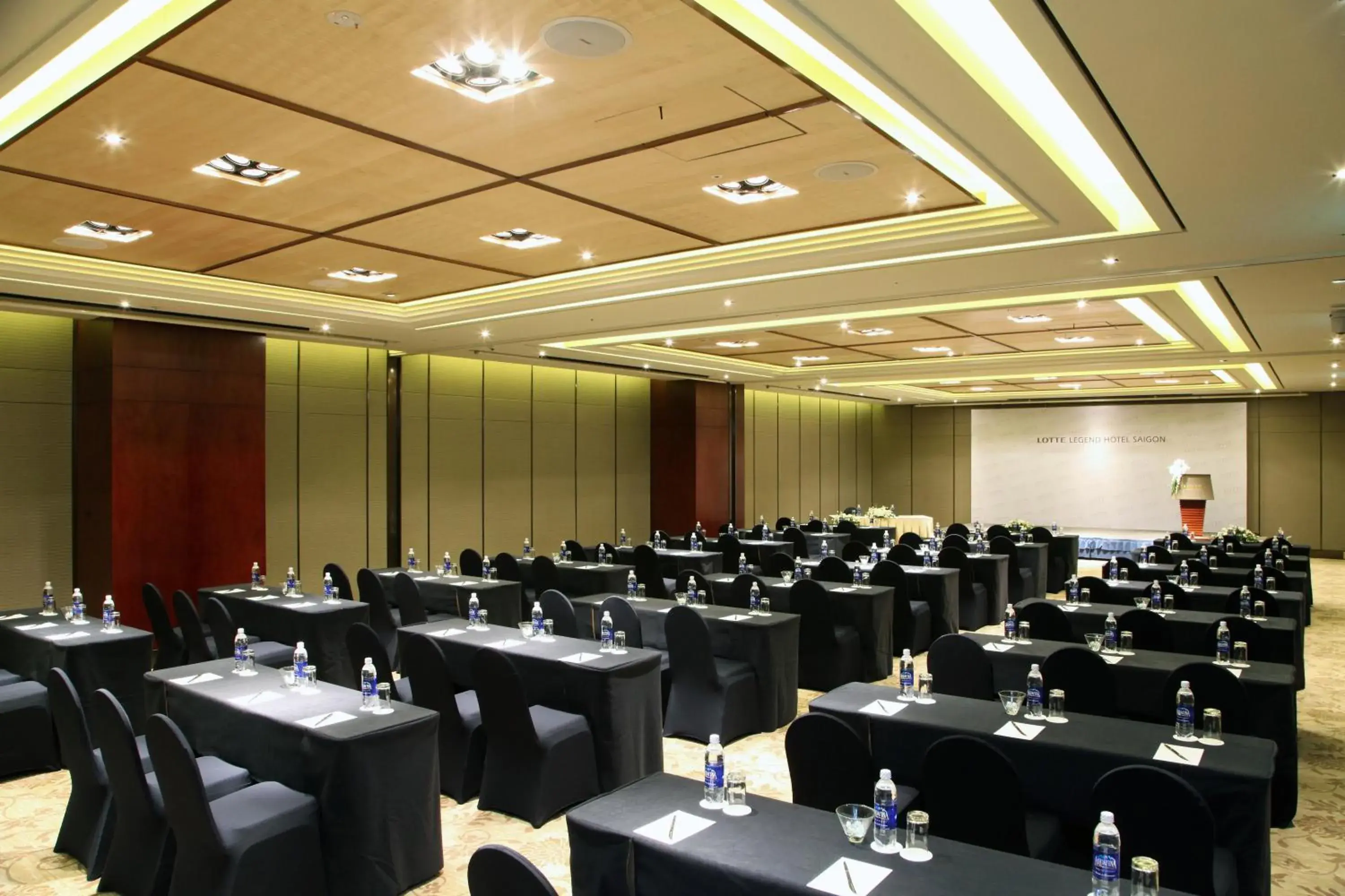 Meeting/conference room in Lotte Hotel Saigon