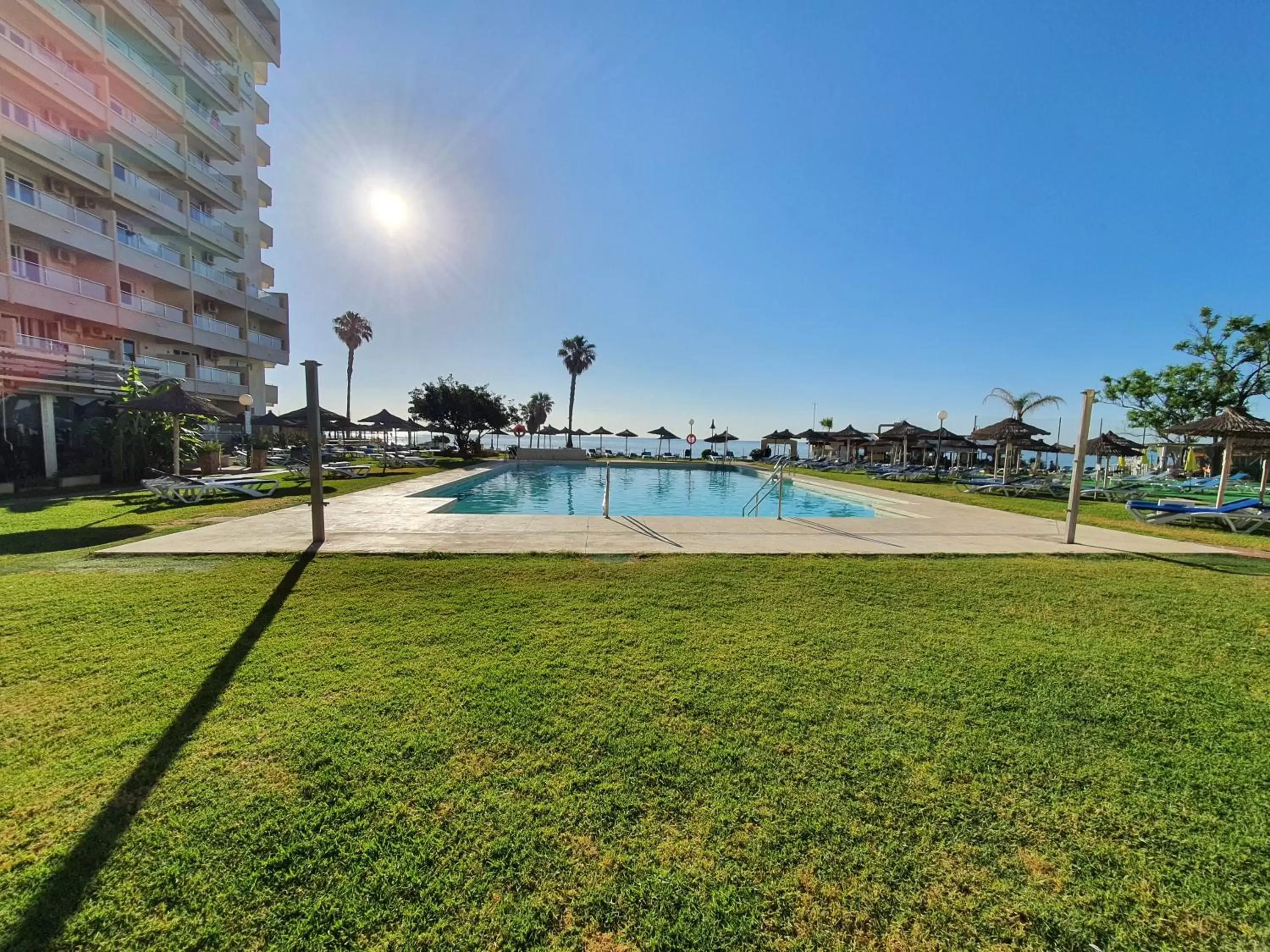 Garden, Swimming Pool in La Barracuda