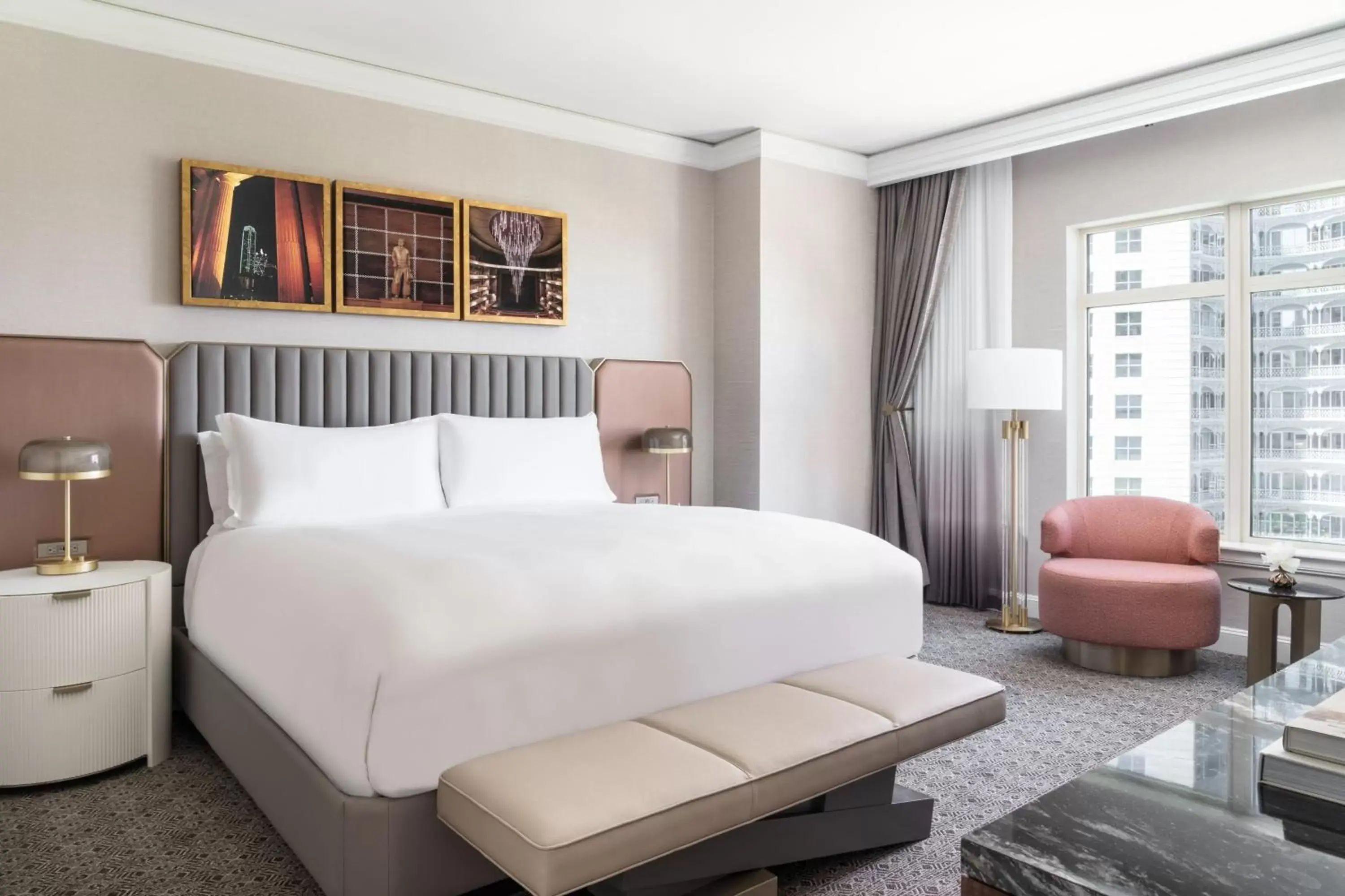 Bedroom, Bed in The Ritz-Carlton, Dallas