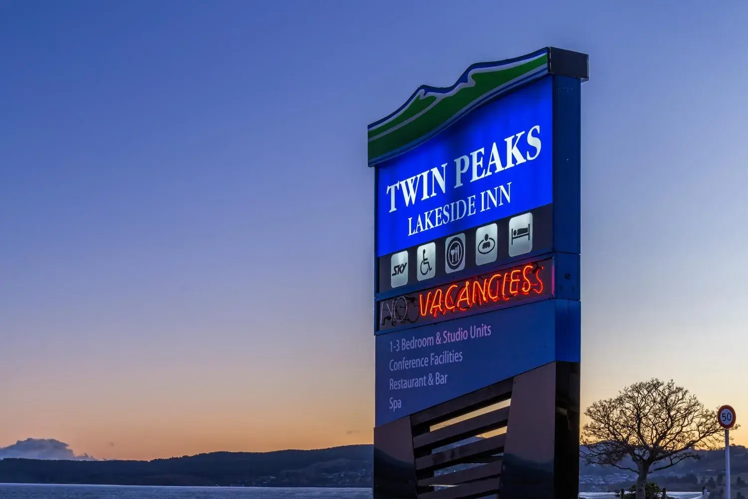 Property logo or sign, Logo/Certificate/Sign/Award in Twin Peaks Lakeside Inn