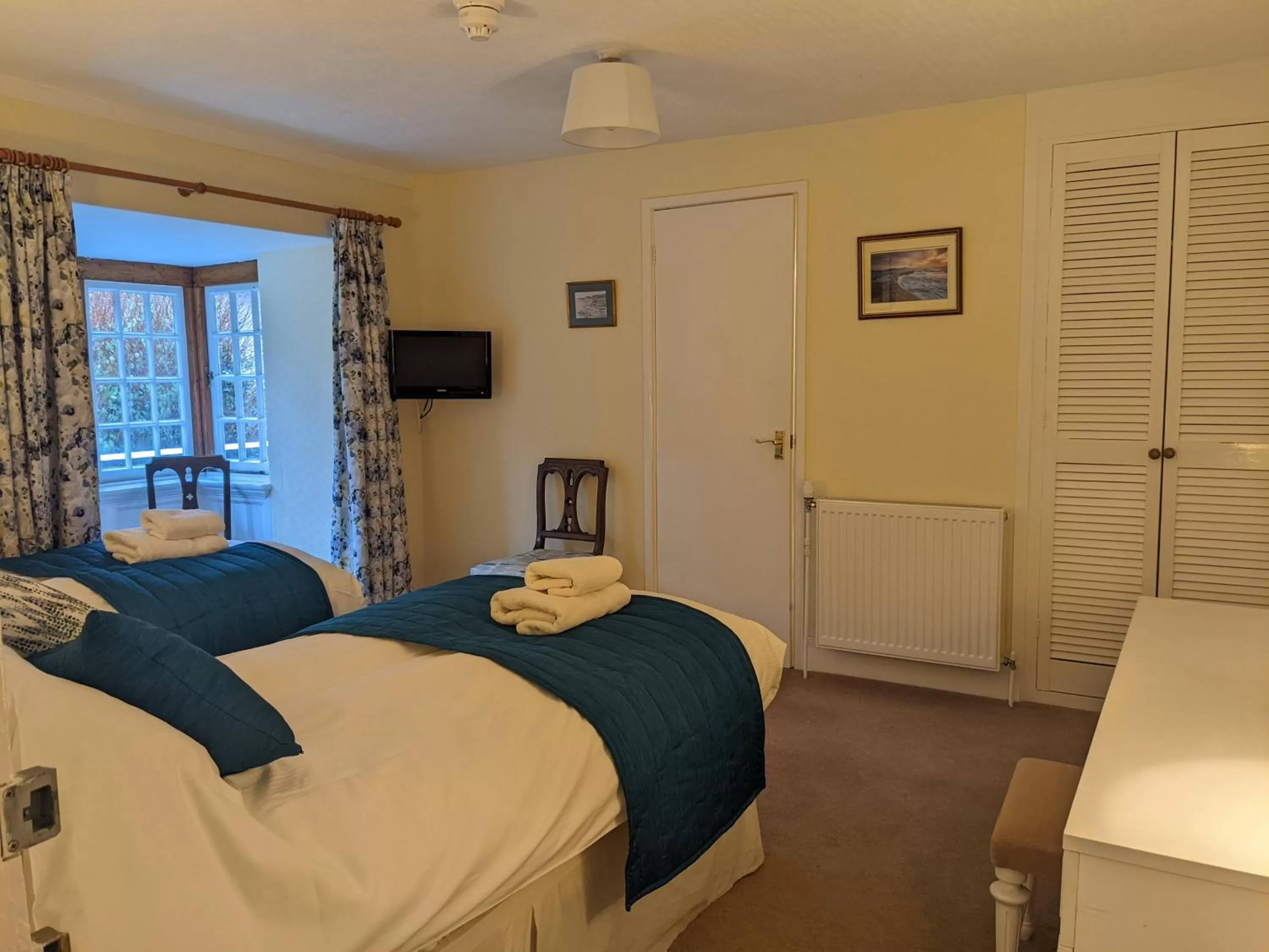 Garden view, Bed in Kersbrook Guest Accommodation