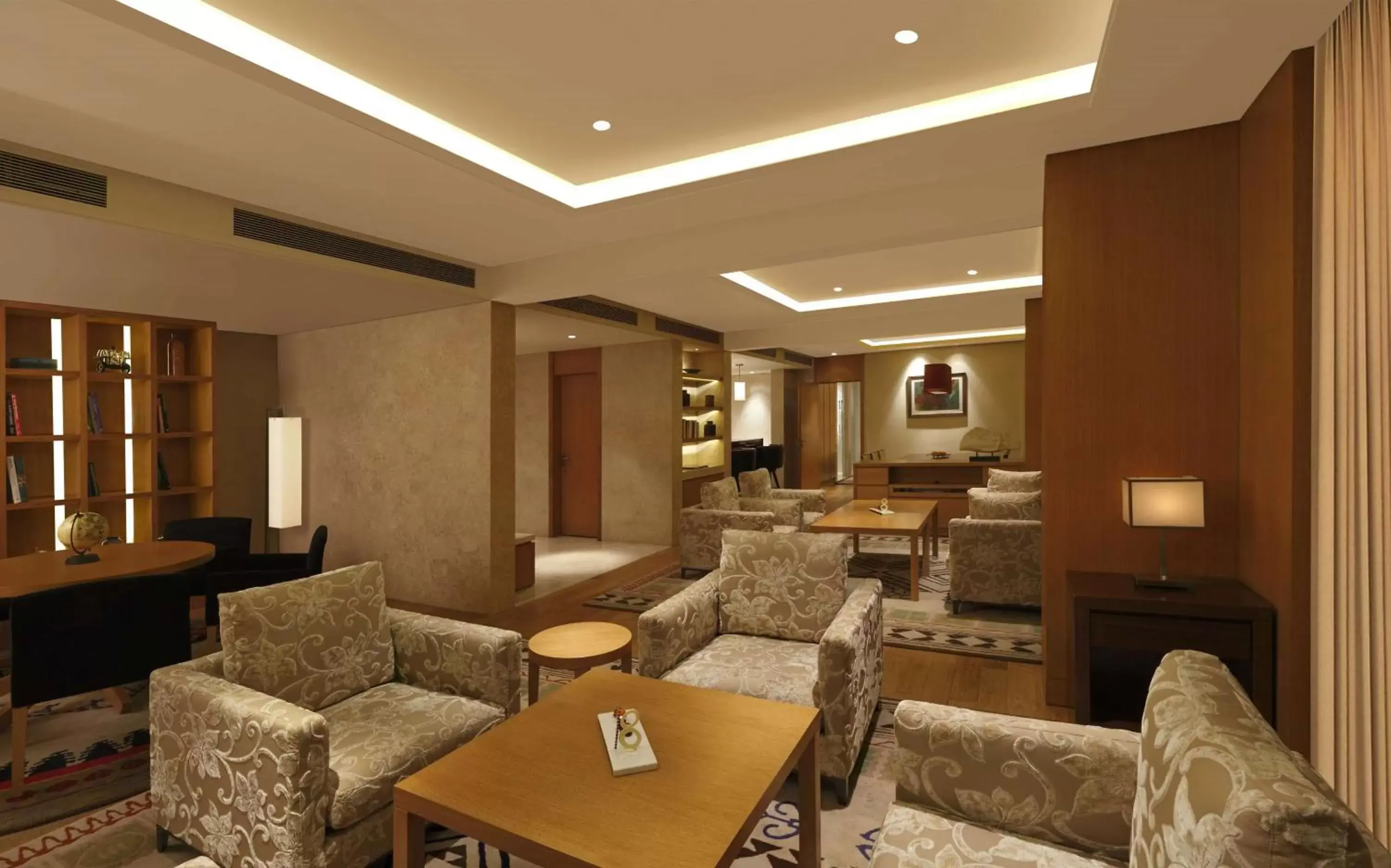 Living room, Seating Area in DoubleTree By Hilton-Pune Chinchwad