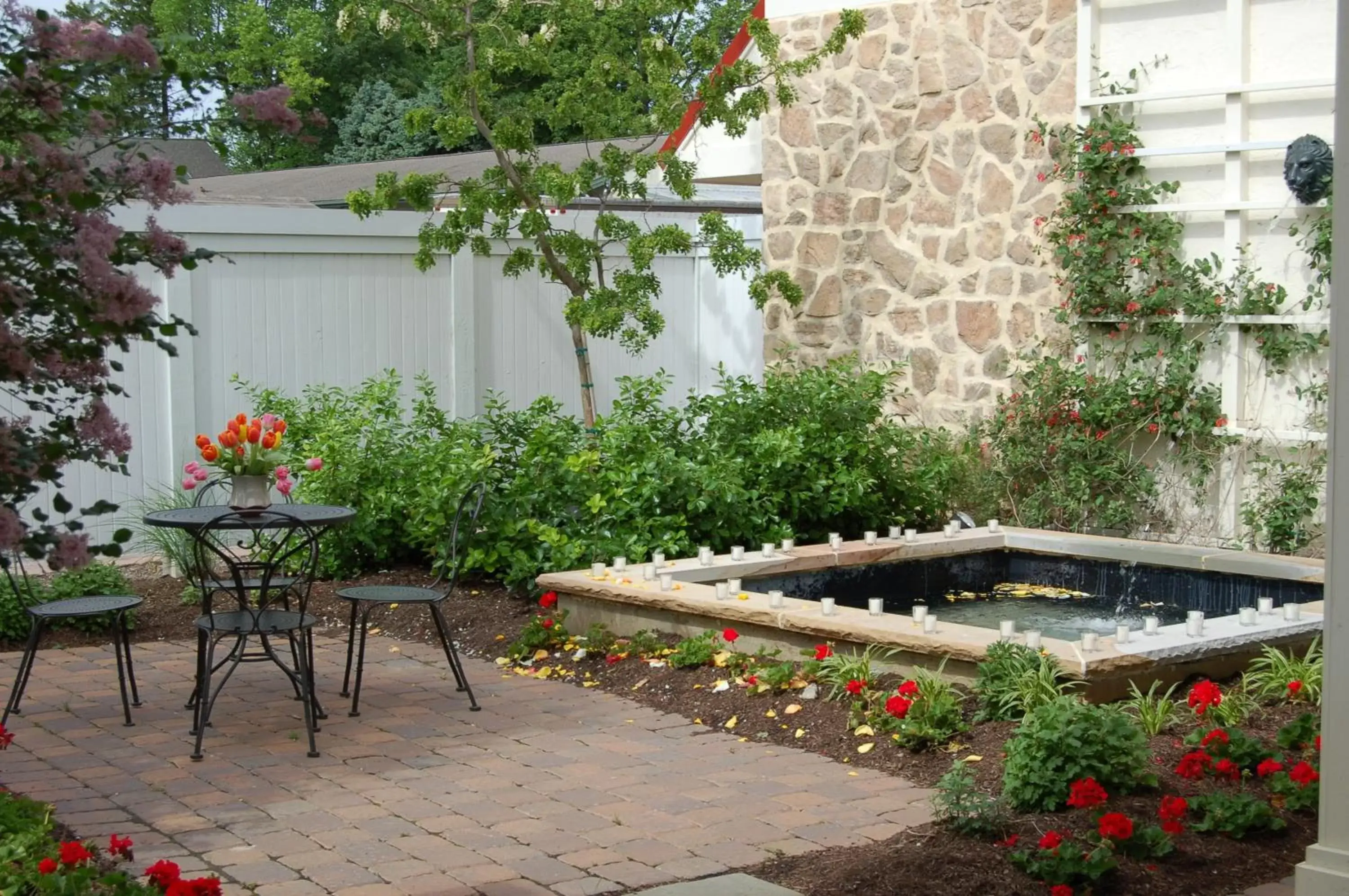 Patio in The Inn at Leola Village, a Historic Hotel of America