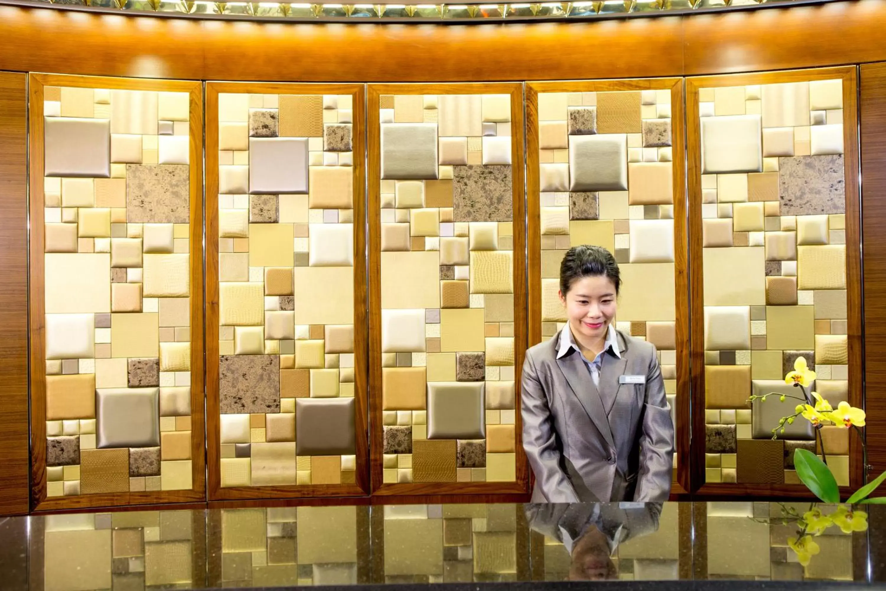 Lobby or reception in Rosedale Hotel Hong Kong