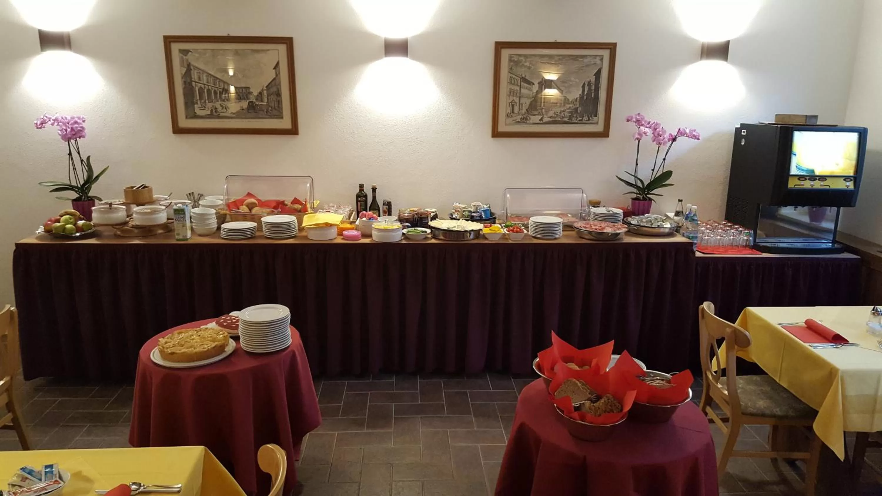 Food and drinks in Hotel Weberhof