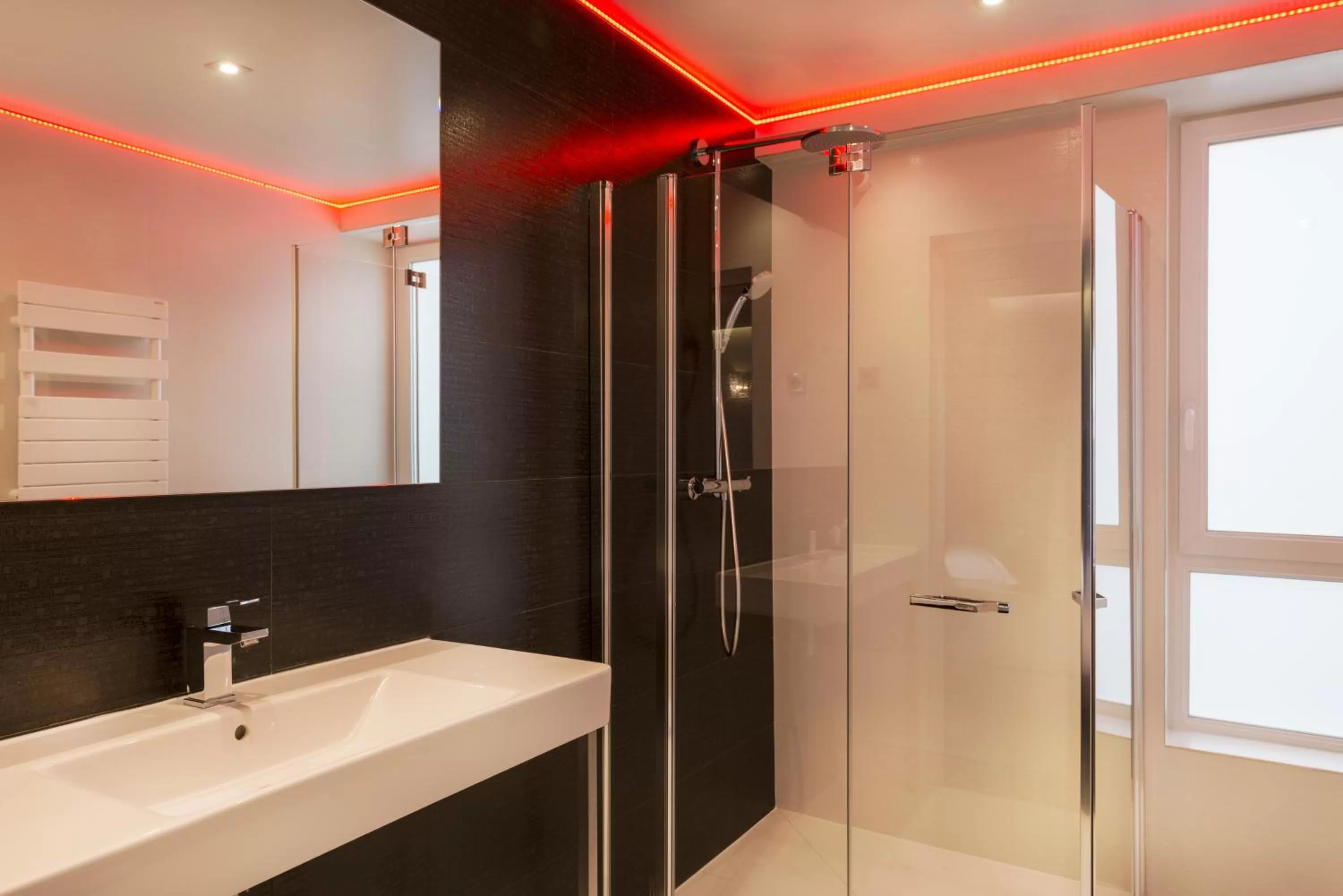 Bathroom in Le Bon Hôtel