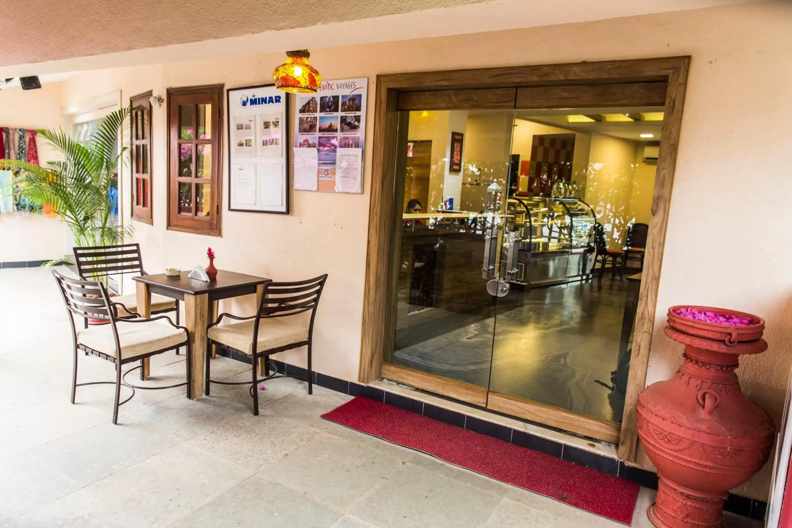 Food and drinks in Shikara Beach Resort Food and drinks in Shikara Beach Resort