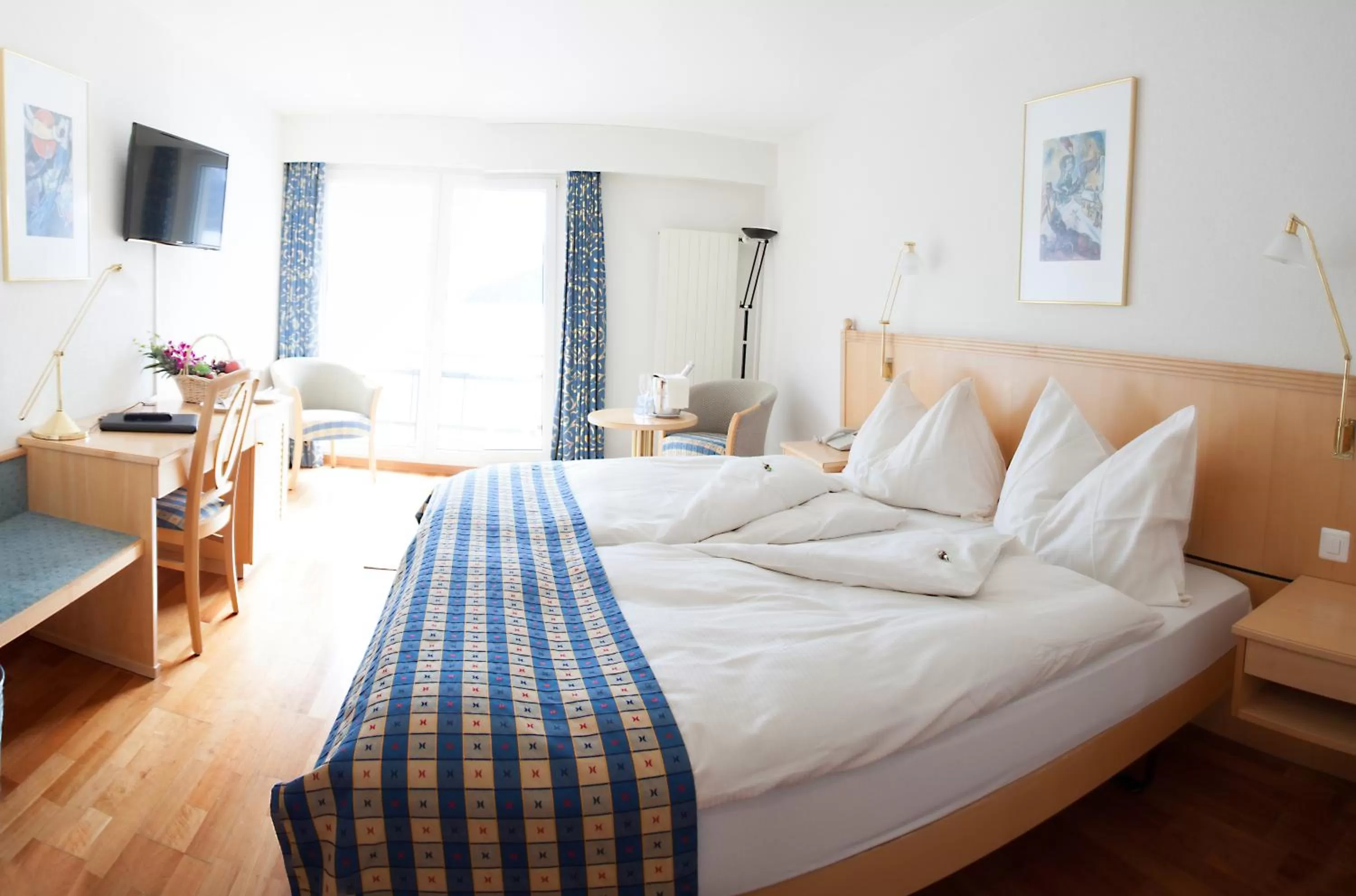 Bed in Garni-Hotel Frohburg - Beau Rivage Collection