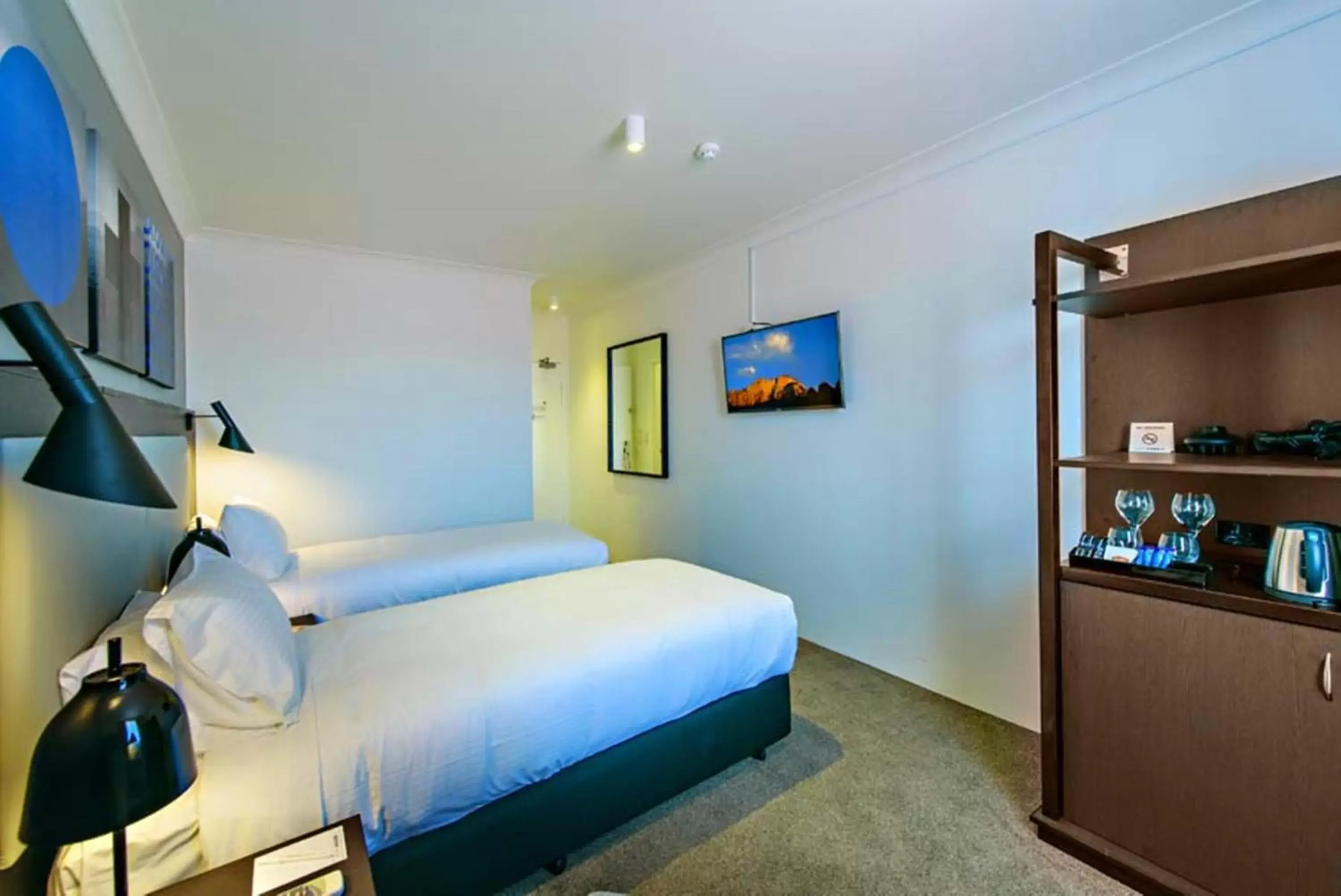 Bed, Room Photo in CKS Sydney Airport Hotel