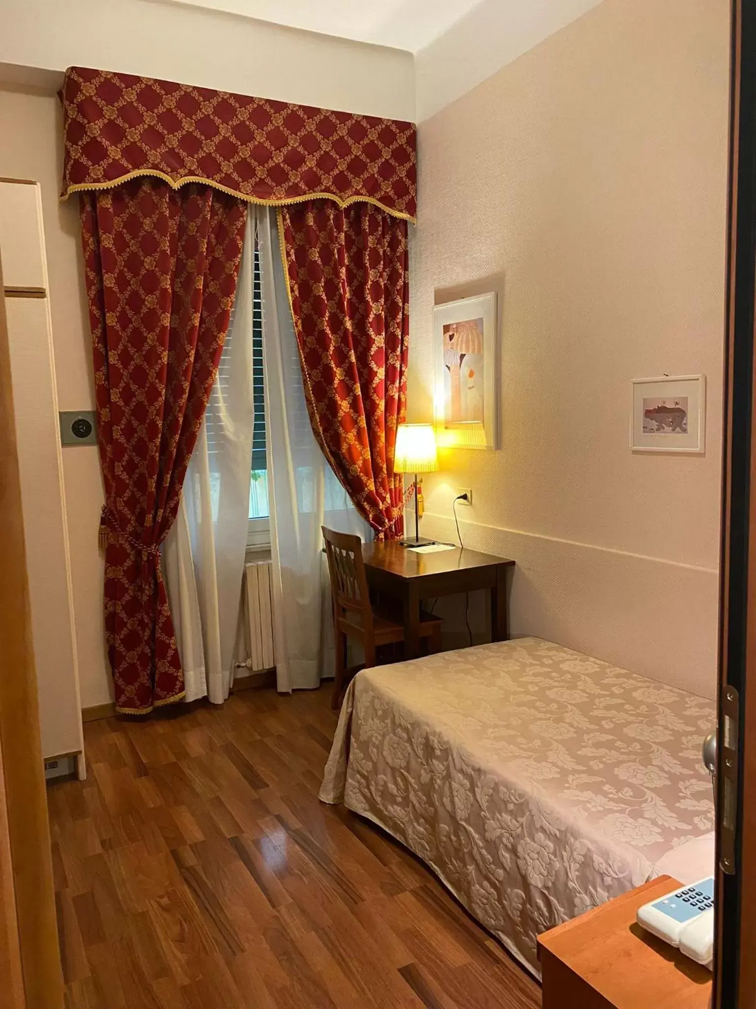 Bedroom, Bed in Hotel Arcadia