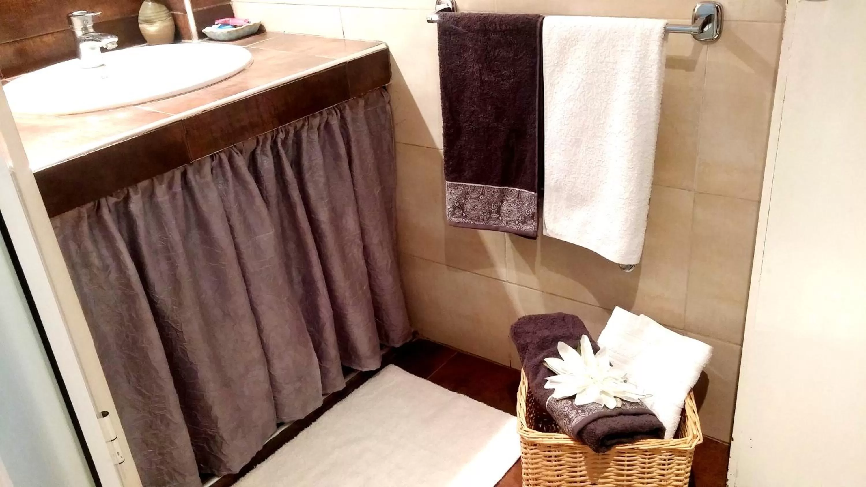 Bathroom in Riad Dar Zidane
