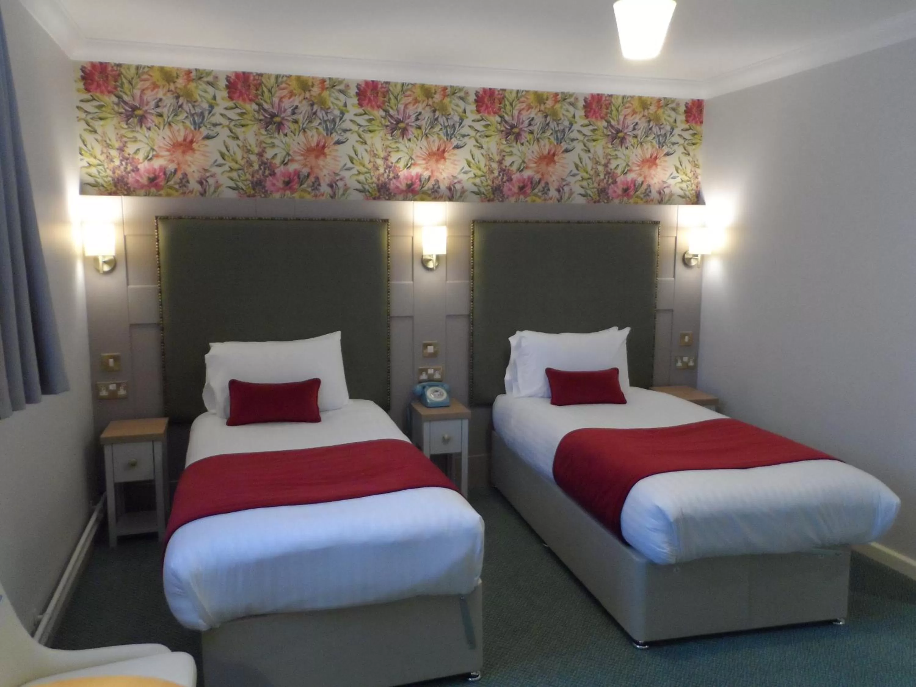 Bed in Stanton House Hotel