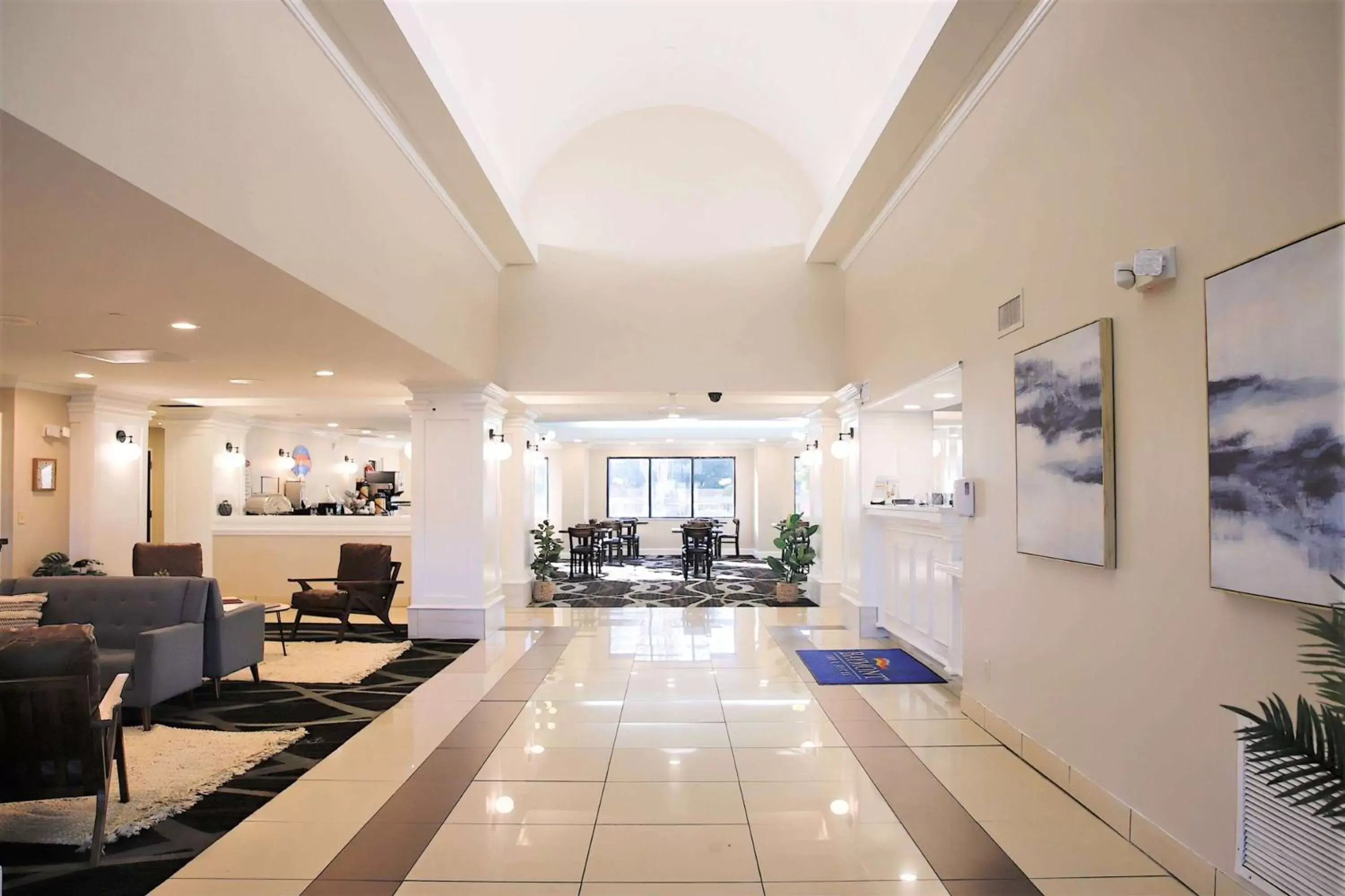 Lobby or reception in Baymont by Wyndham Jackson/Ridgeland