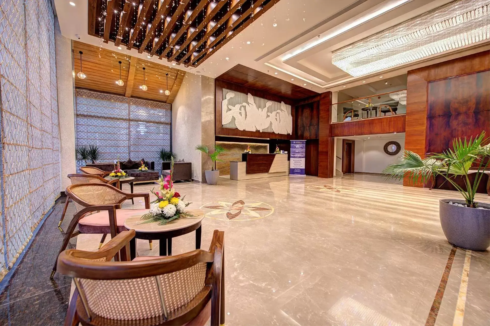 Lobby or reception in Best Western Plus Revanta Mcleod Ganj