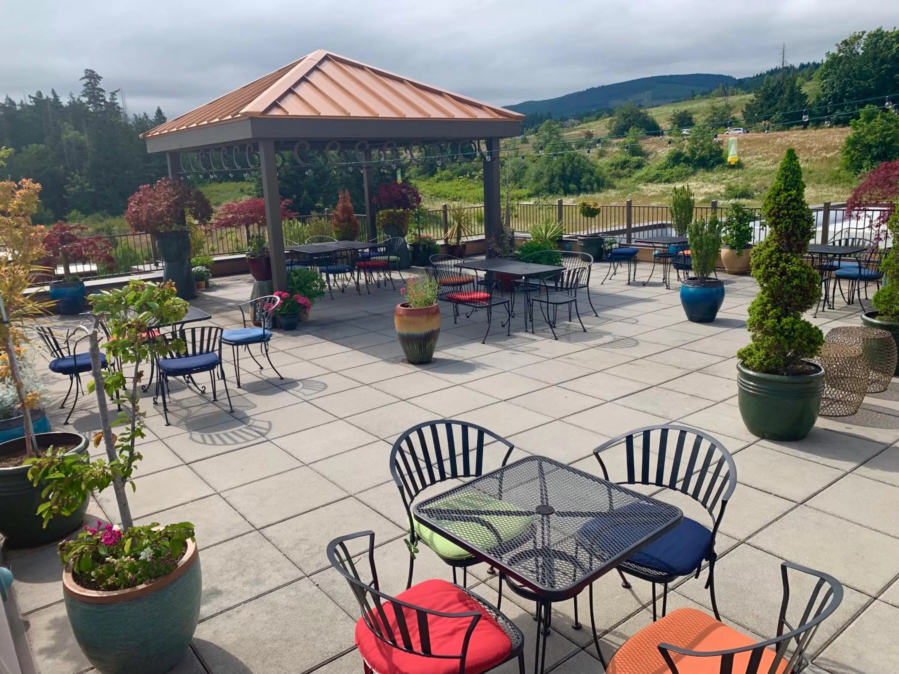 Patio in Holiday Inn Express Hotel & Suites North Sequim by IHG
