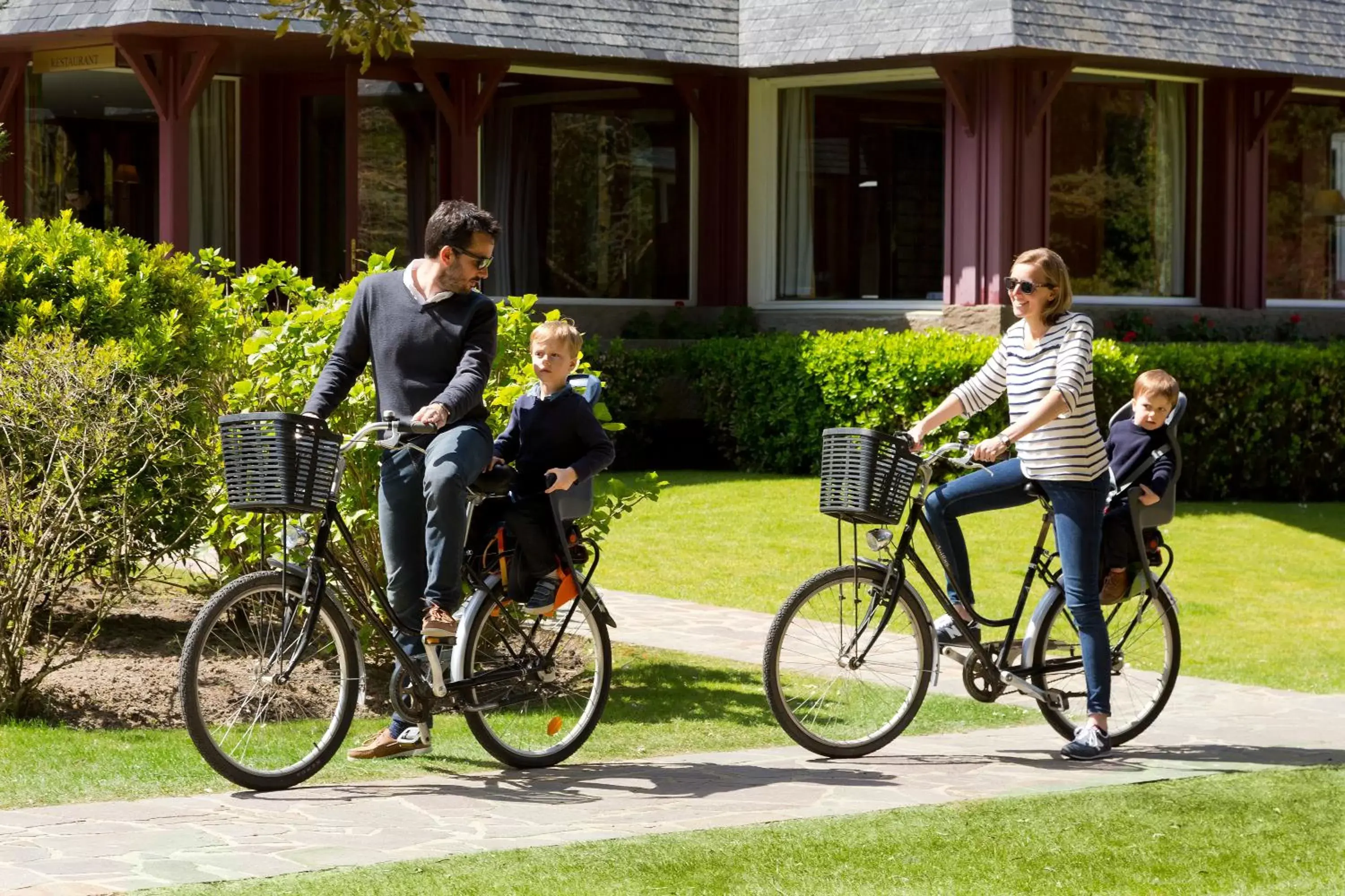 Garden, Biking in Le Castel Marie Louise