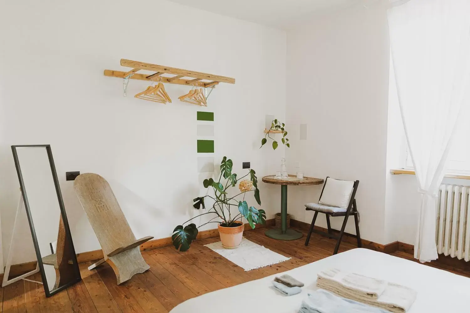 Bedroom, Dining Area in CA11 - Apartments