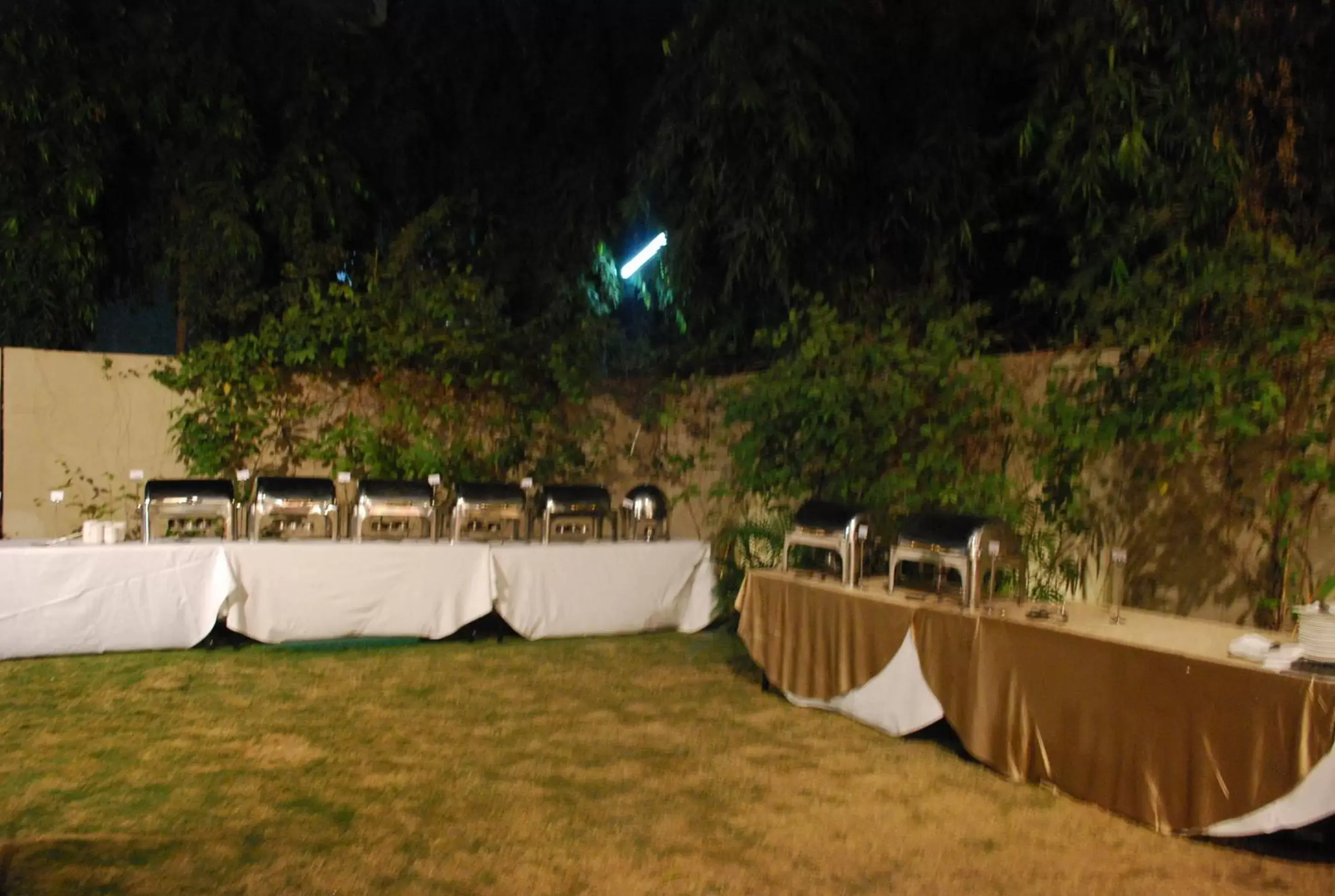 wedding, Banquet Facilities in Four Points by Sheraton Ahmedabad