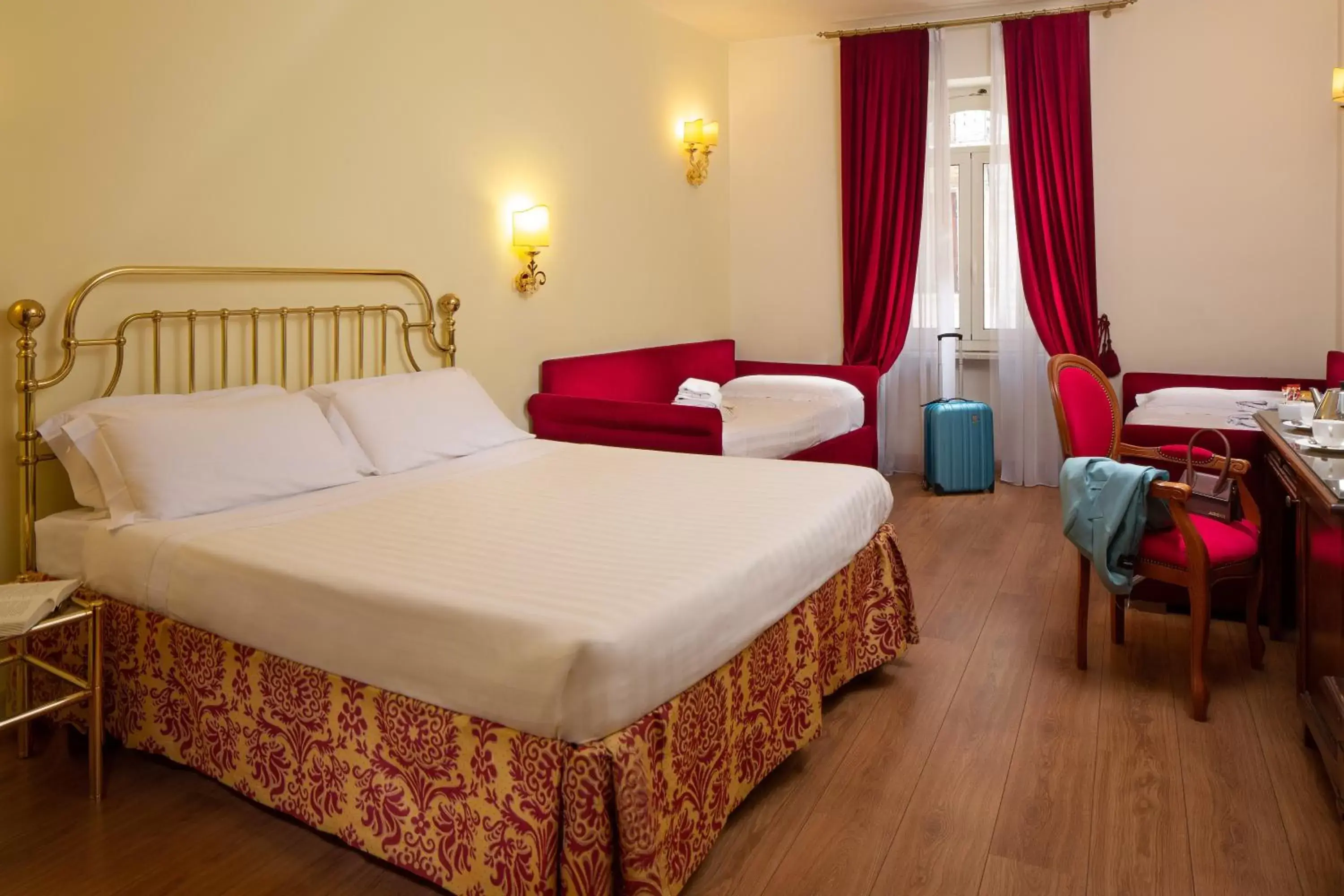 Photo of the whole room, Bed in Giotto Hotel & Spa